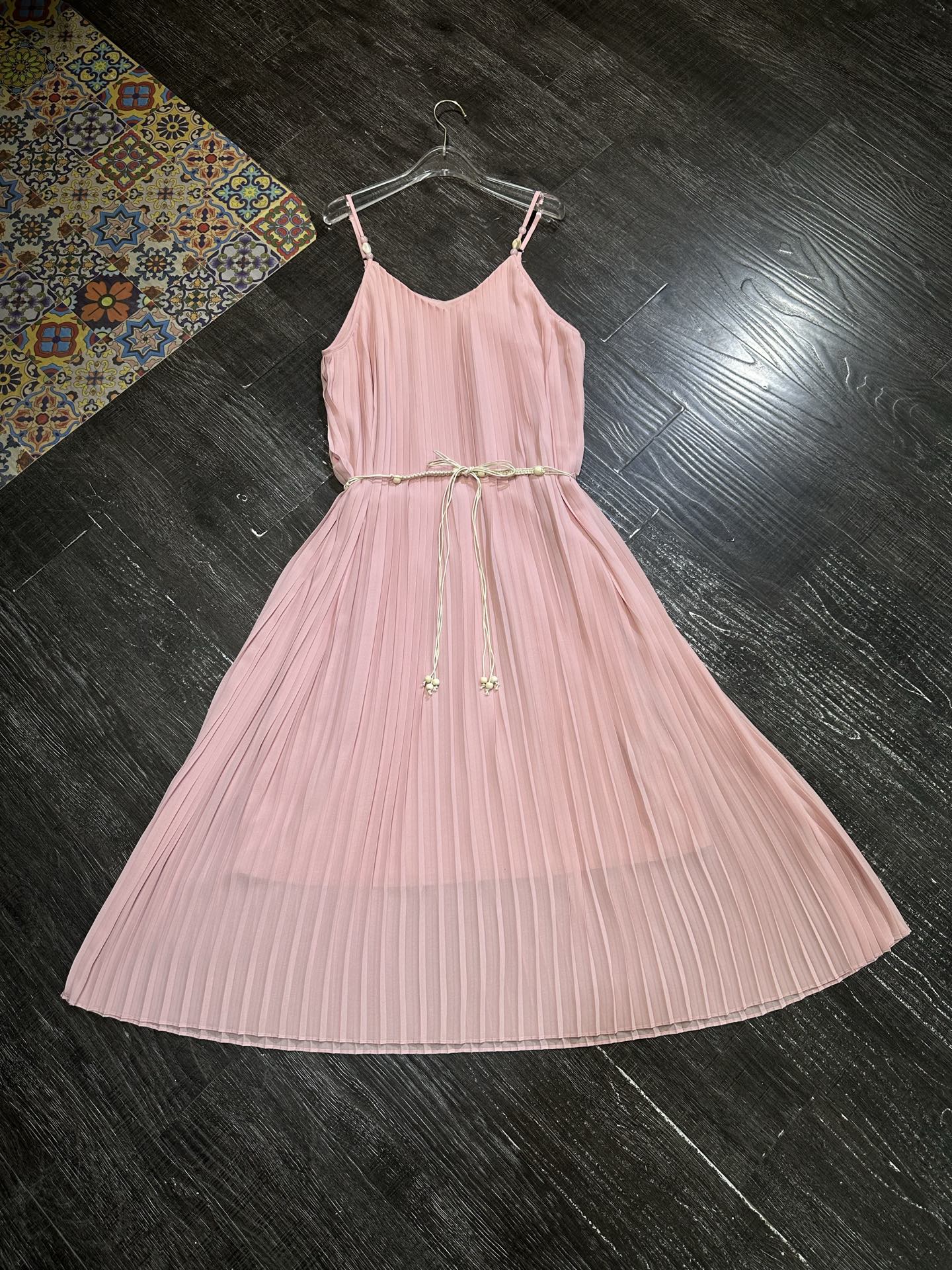 “Premium Women’s Clothing Trio for Lifestyle Enhancement” - 图片 4
