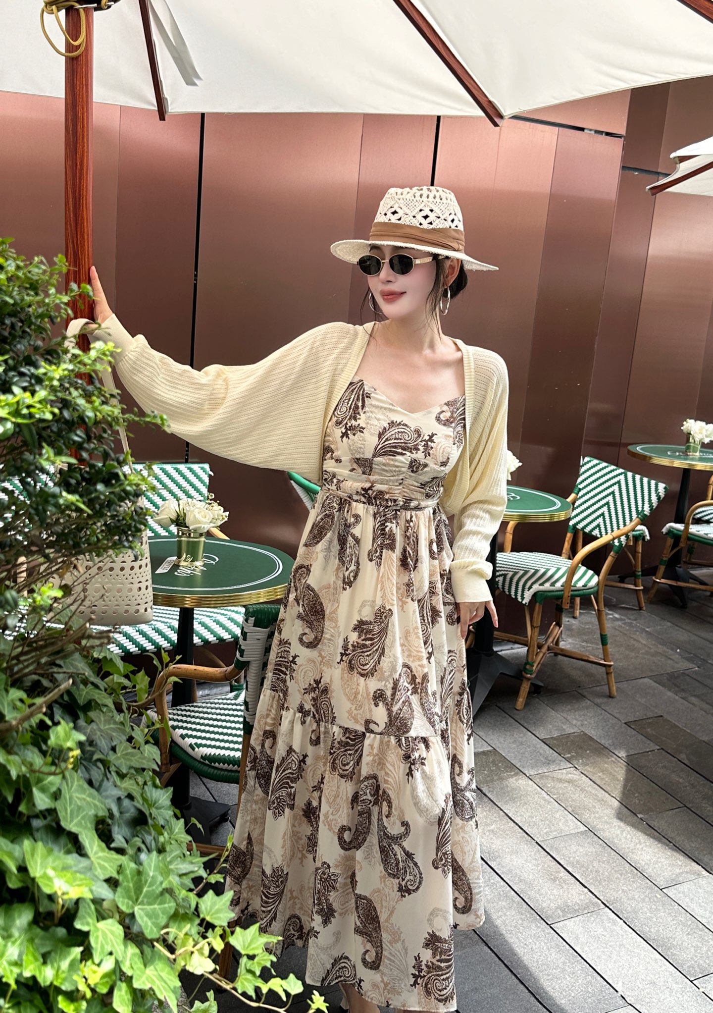 “High-Quality Women’s Clothes: LP58 Early Fall Knitted Jacket with Super-Sweet Cozy Tiara”