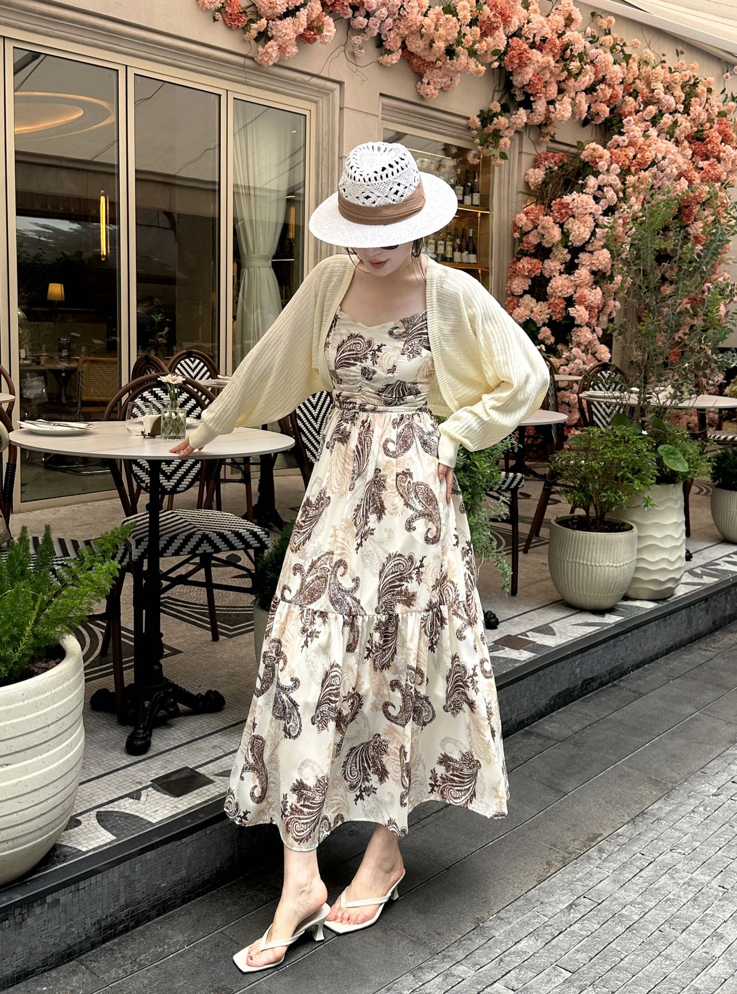 “High-Quality Women’s Clothes: LP58 Early Fall Knitted Jacket with Super-Sweet Cozy Tiara” - 图片 2