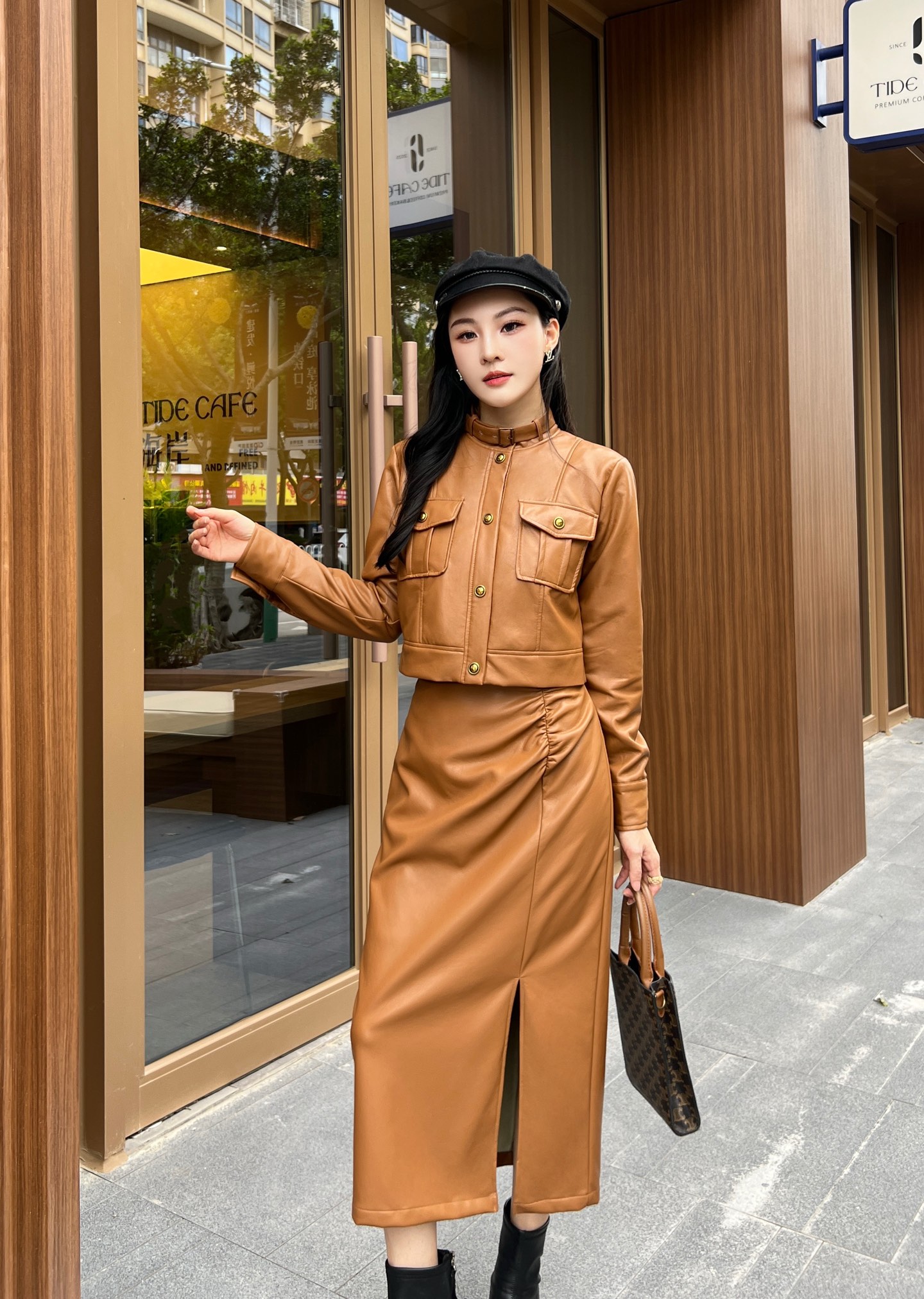 “High-Quality Women’s Suit Set with P-U Leather Jacket, Dust Bag, and Air Conditioner – Sizes S to XL” - 图片 3