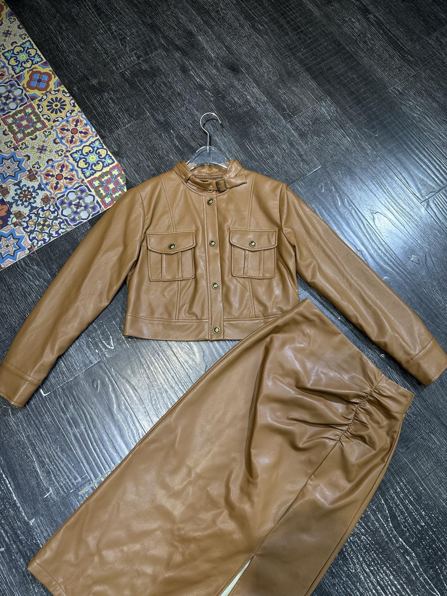 “High-Quality Women’s Suit Set with P-U Leather Jacket, Dust Bag, and Air Conditioner – Sizes S to XL” - 图片 5