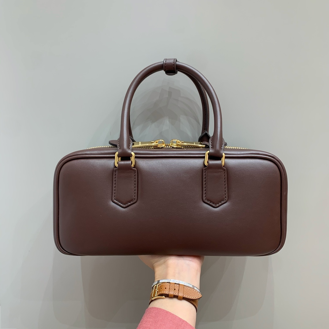 [Miu Miu Women