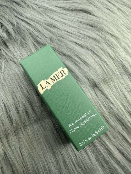 La Mer The Renewal Oil 0.17 fl oz / 5 ml - New Version 1 La Mer The Renewal Oil 0.17 fl oz / 5 ml - New Version