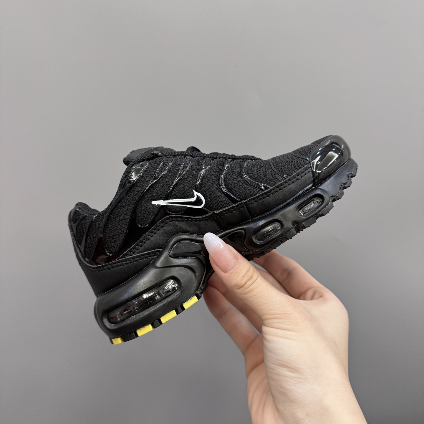 图片[5]-耐克 MAX plus全掌气垫儿童运动鞋 尺码：24-35码 超赞的全掌气垫，脚感超舒适👍🏻 优质鞋面拼接，质感满满💯 上学运动都是超合适单品❤️-选品中心