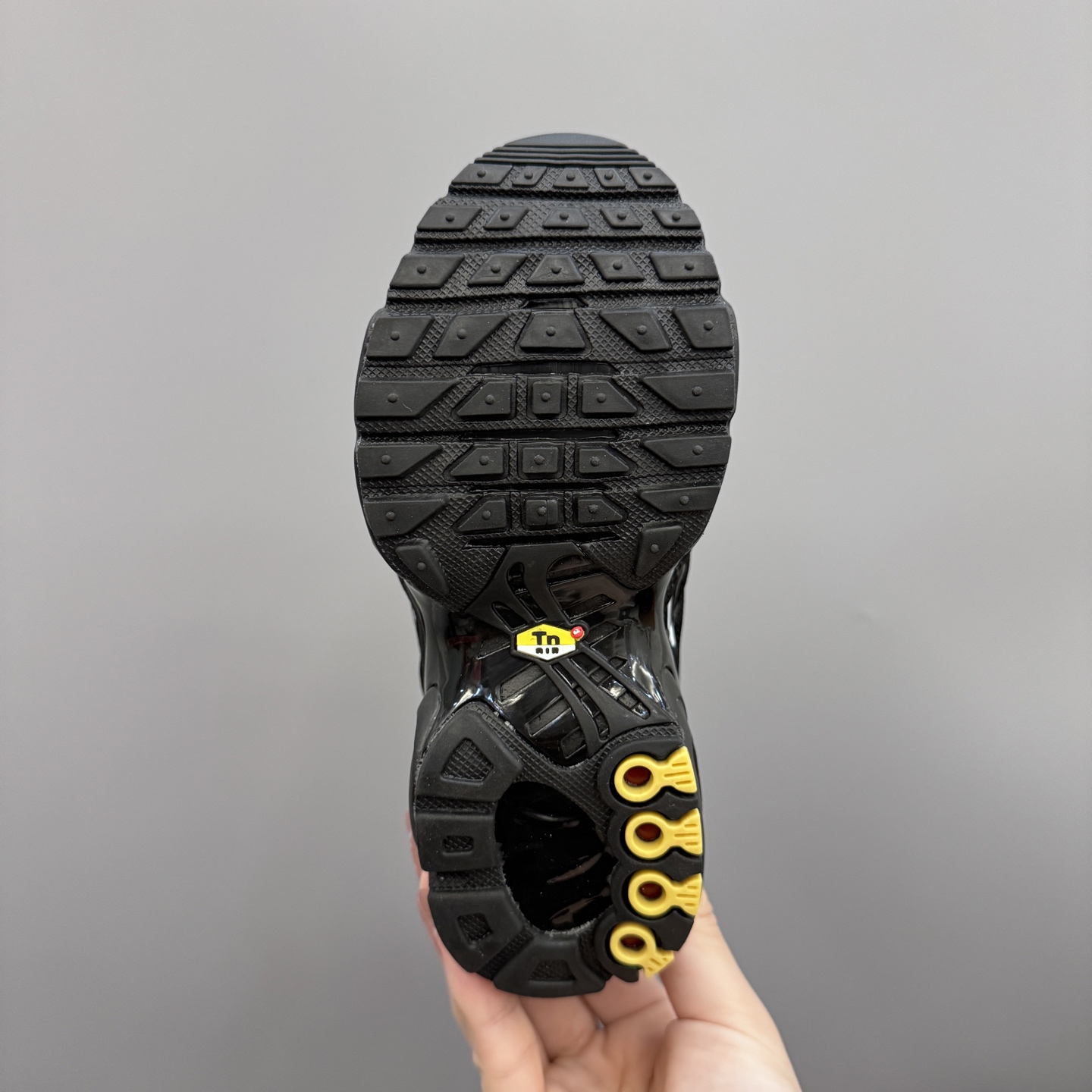 图片[9]-耐克 MAX plus全掌气垫儿童运动鞋 尺码：24-35码 超赞的全掌气垫，脚感超舒适👍🏻 优质鞋面拼接，质感满满💯 上学运动都是超合适单品❤️-选品中心