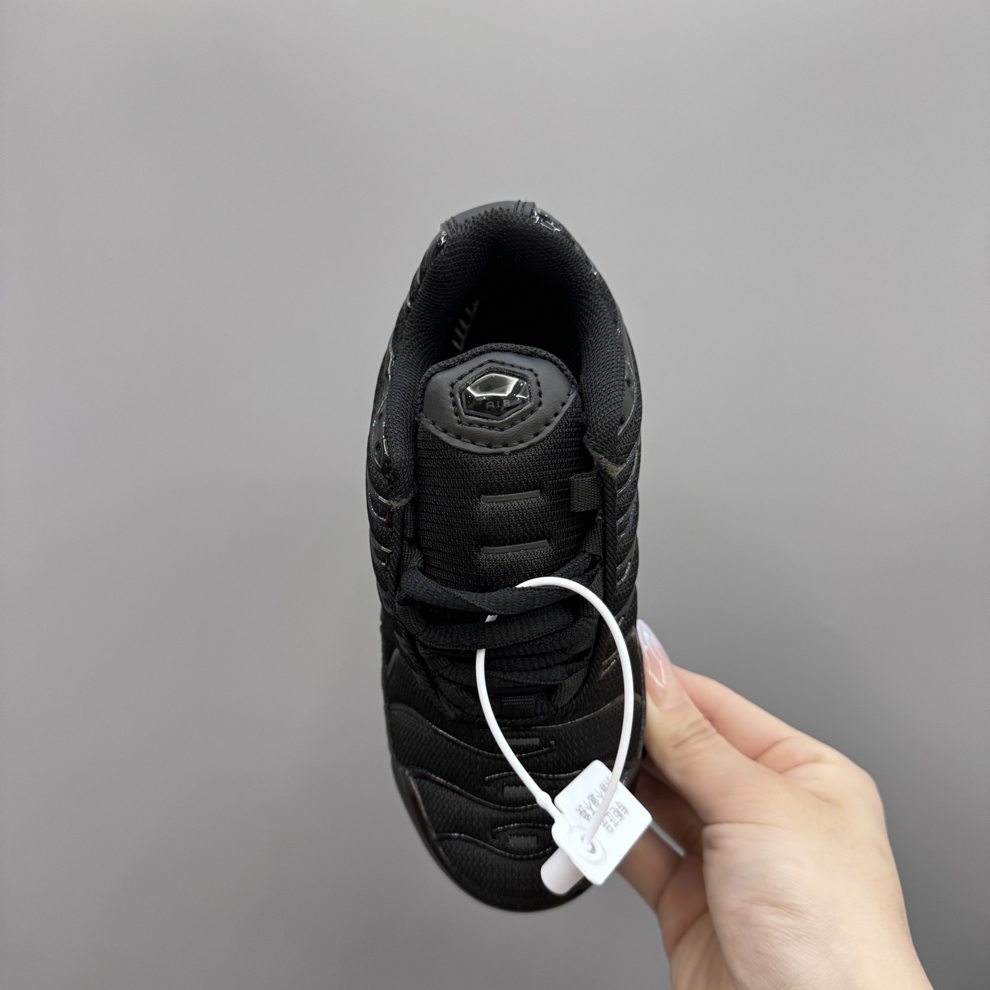 图片[7]-耐克 MAX plus全掌气垫儿童运动鞋 尺码：24-35码 超赞的全掌气垫，脚感超舒适👍🏻 优质鞋面拼接，质感满满💯 上学运动都是超合适单品❤️-选品中心