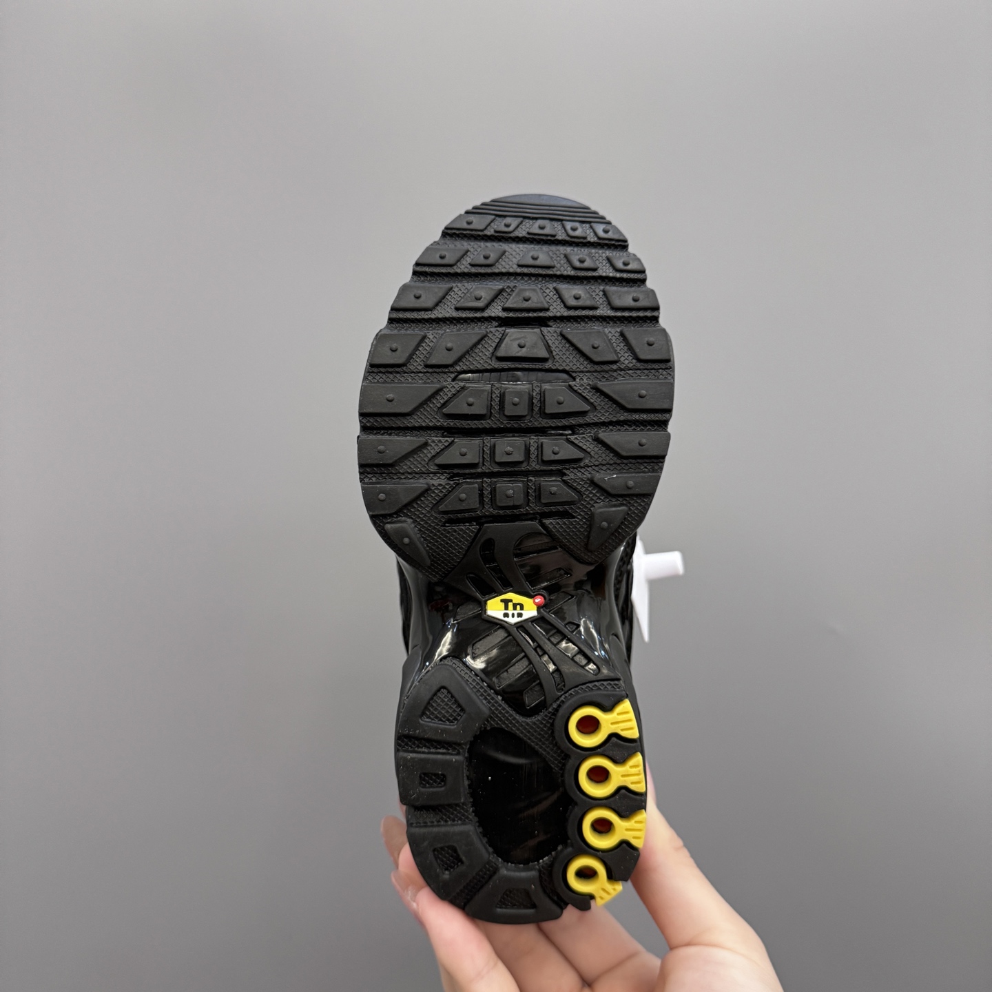 图片[9]-耐克 MAX plus全掌气垫儿童运动鞋 尺码：24-35码 超赞的全掌气垫，脚感超舒适👍🏻 优质鞋面拼接，质感满满💯 上学运动都是超合适单品❤️-选品中心