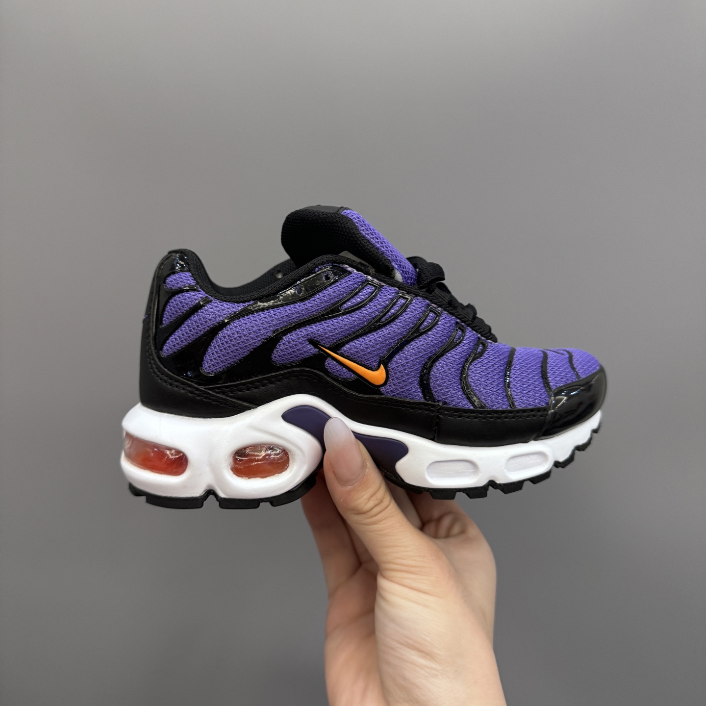 图片[4]-耐克 MAX plus全掌气垫儿童运动鞋 尺码：24-35码 超赞的全掌气垫，脚感超舒适👍🏻 优质鞋面拼接，质感满满💯 上学运动都是超合适单品❤️-选品中心