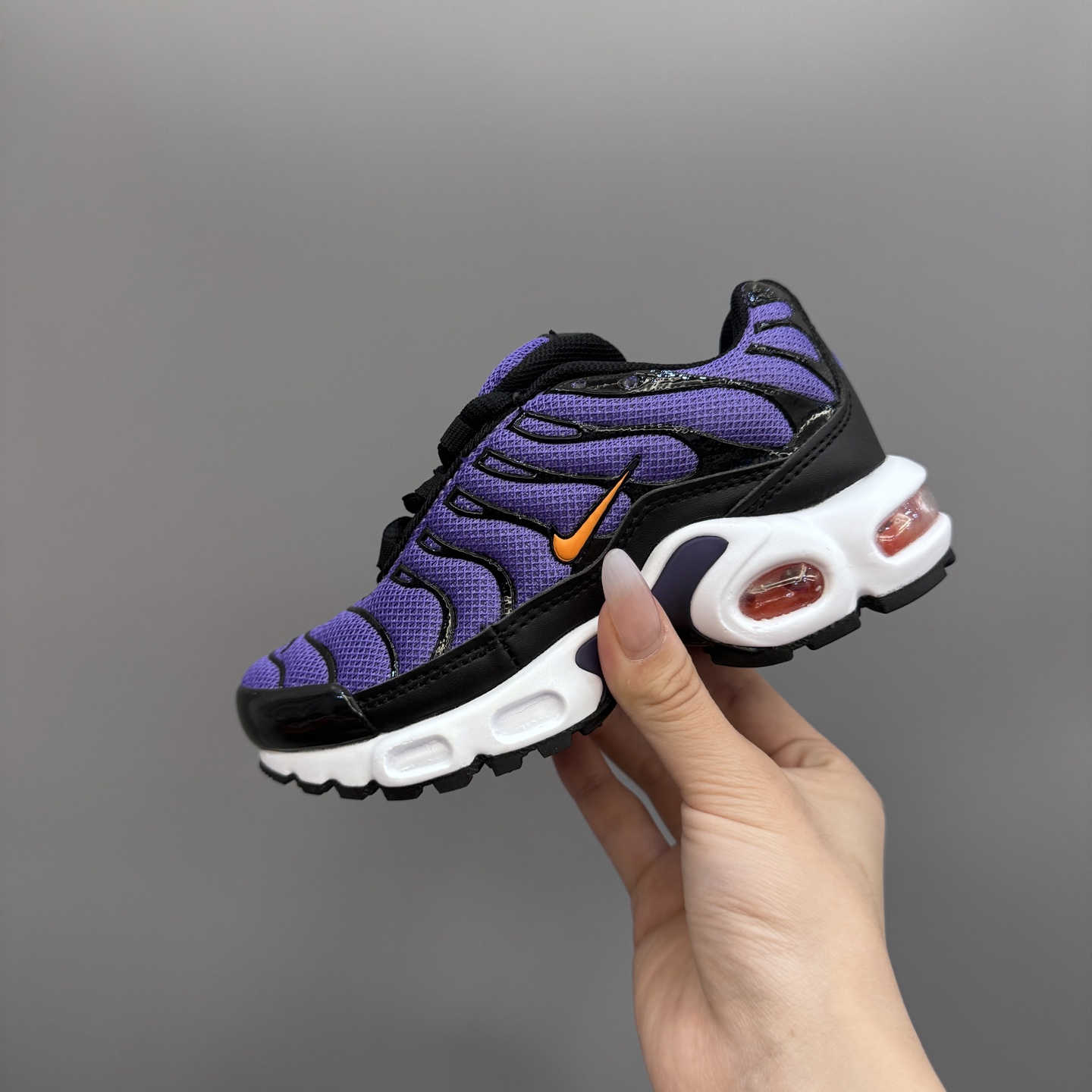 图片[6]-耐克 MAX plus全掌气垫儿童运动鞋 尺码：24-35码 超赞的全掌气垫，脚感超舒适👍🏻 优质鞋面拼接，质感满满💯 上学运动都是超合适单品❤️-选品中心