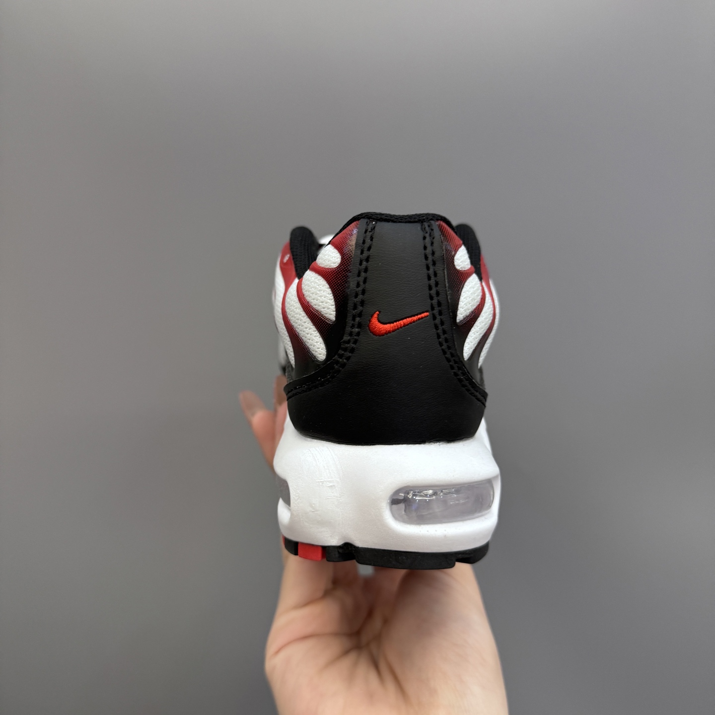 图片[8]-耐克 MAX plus全掌气垫儿童运动鞋 尺码：24-35码 超赞的全掌气垫，脚感超舒适👍🏻 优质鞋面拼接，质感满满💯 上学运动都是超合适单品❤️-选品中心