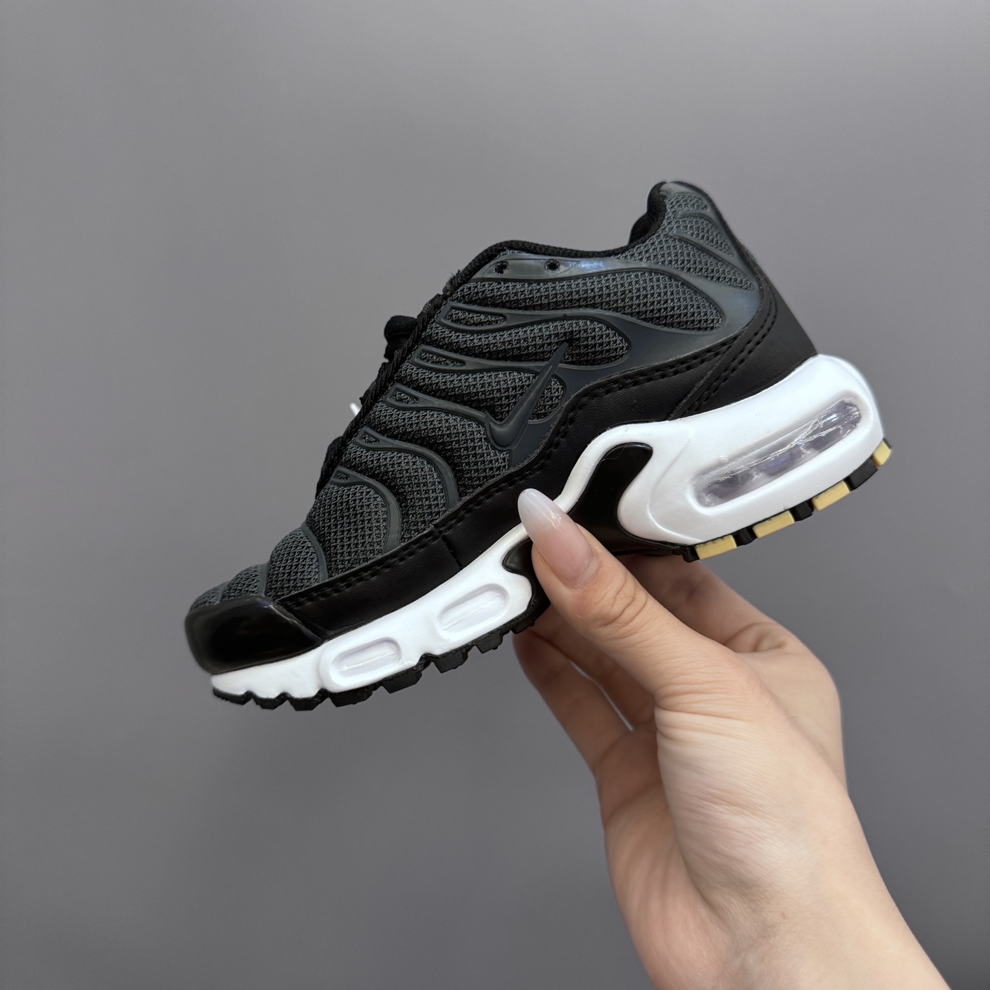 图片[6]-耐克 MAX plus全掌气垫儿童运动鞋 尺码：24-35码 超赞的全掌气垫，脚感超舒适👍🏻 优质鞋面拼接，质感满满💯 上学运动都是超合适单品❤️-选品中心