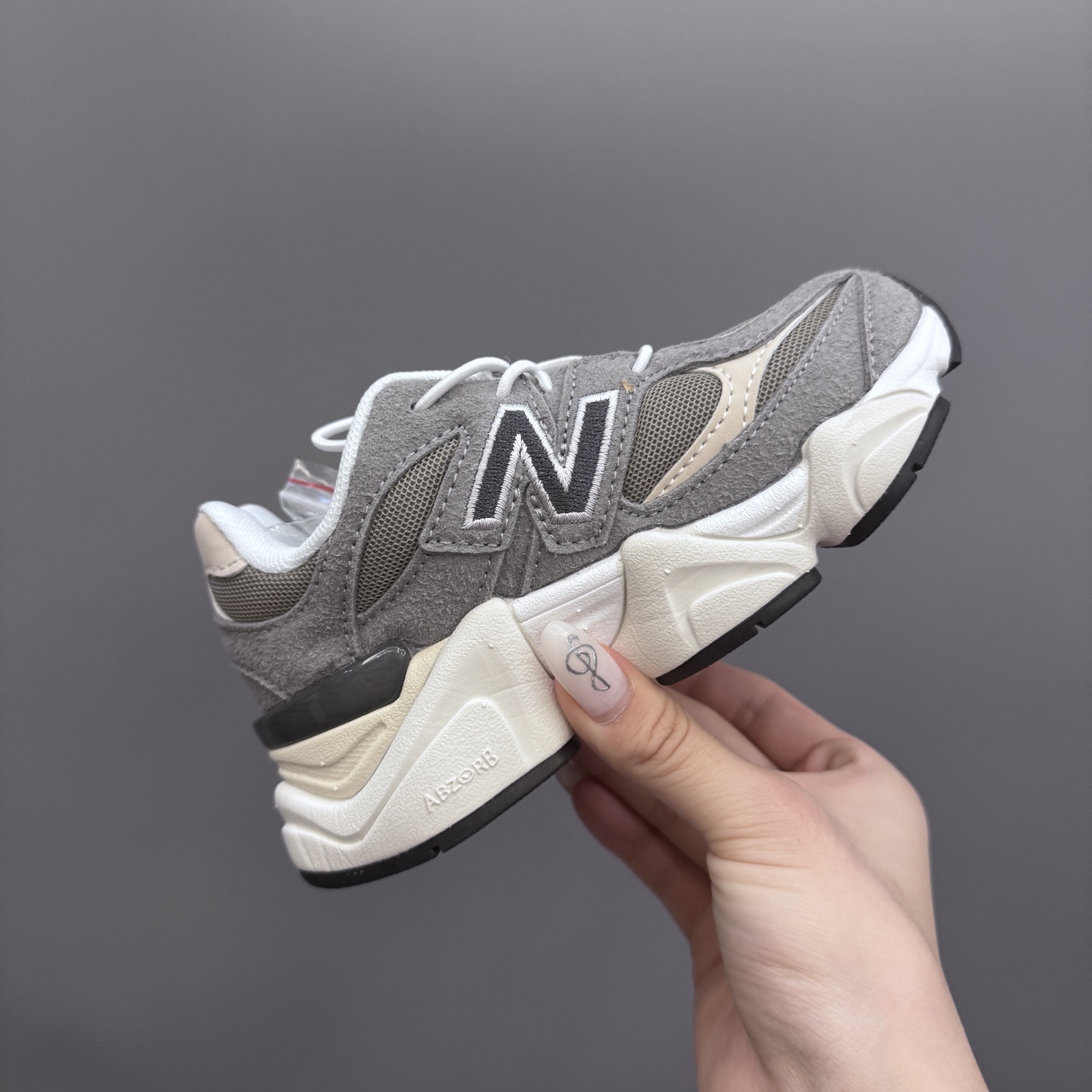 图片[5]-NB9060松紧扣儿童老爹运动鞋 尺码：24-36码 经典NB9060老爹款🆕 松紧扣设计，附赠一对鞋带，穿脱方便✌🏻 老爹款式设计，百搭又时髦✨-选品中心