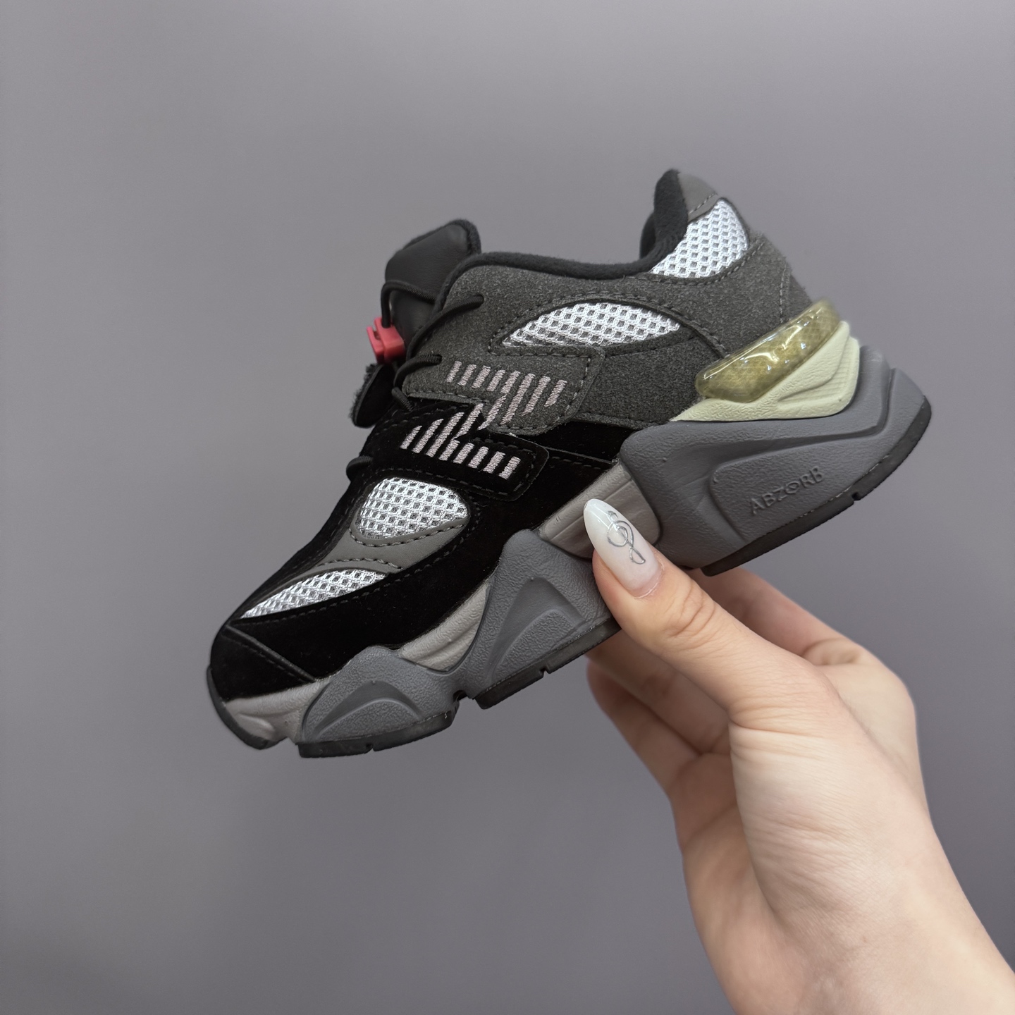 图片[6]-NB9060松紧扣儿童老爹运动鞋 尺码：24-36码 经典NB9060老爹款🆕 松紧扣设计，附赠一对鞋带，穿脱方便✌🏻 老爹款式设计，百搭又时髦✨-选品中心