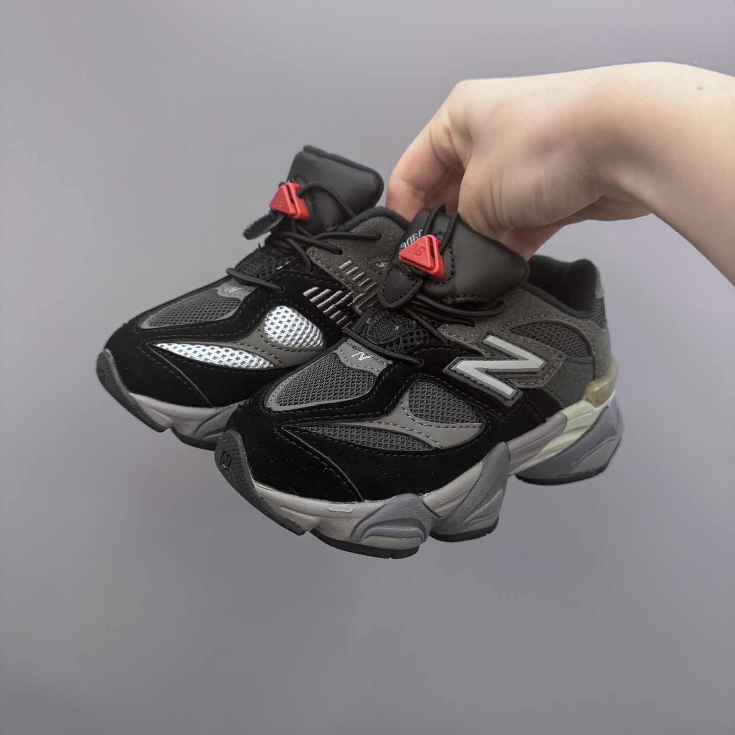 图片[3]-NB9060松紧扣儿童老爹运动鞋 尺码：24-36码 经典NB9060老爹款🆕 松紧扣设计，附赠一对鞋带，穿脱方便✌🏻 老爹款式设计，百搭又时髦✨-选品中心