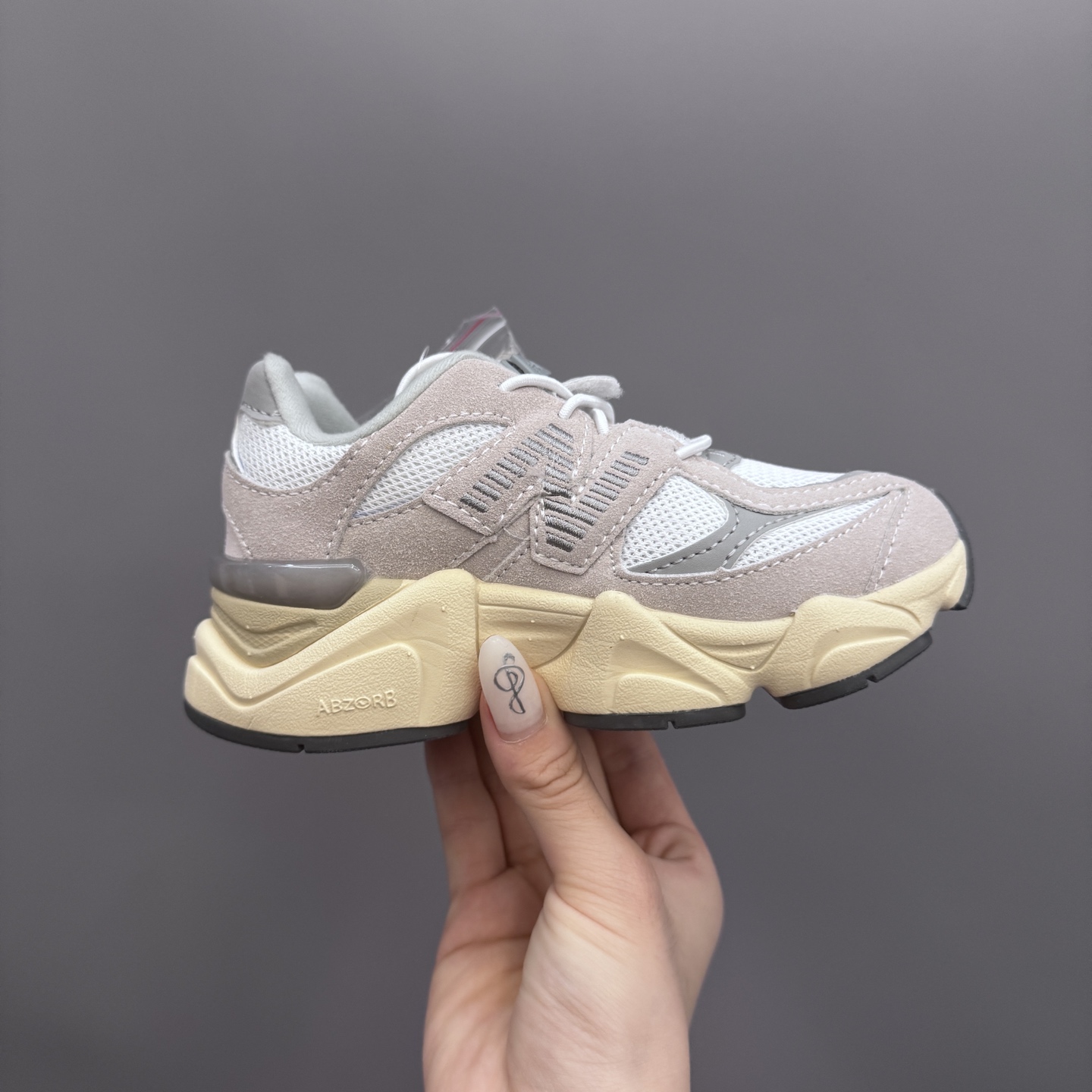 图片[4]-NB9060松紧扣儿童老爹运动鞋 尺码：24-36码 经典NB9060老爹款🆕 松紧扣设计，附赠一对鞋带，穿脱方便✌🏻 老爹款式设计，百搭又时髦✨-选品中心