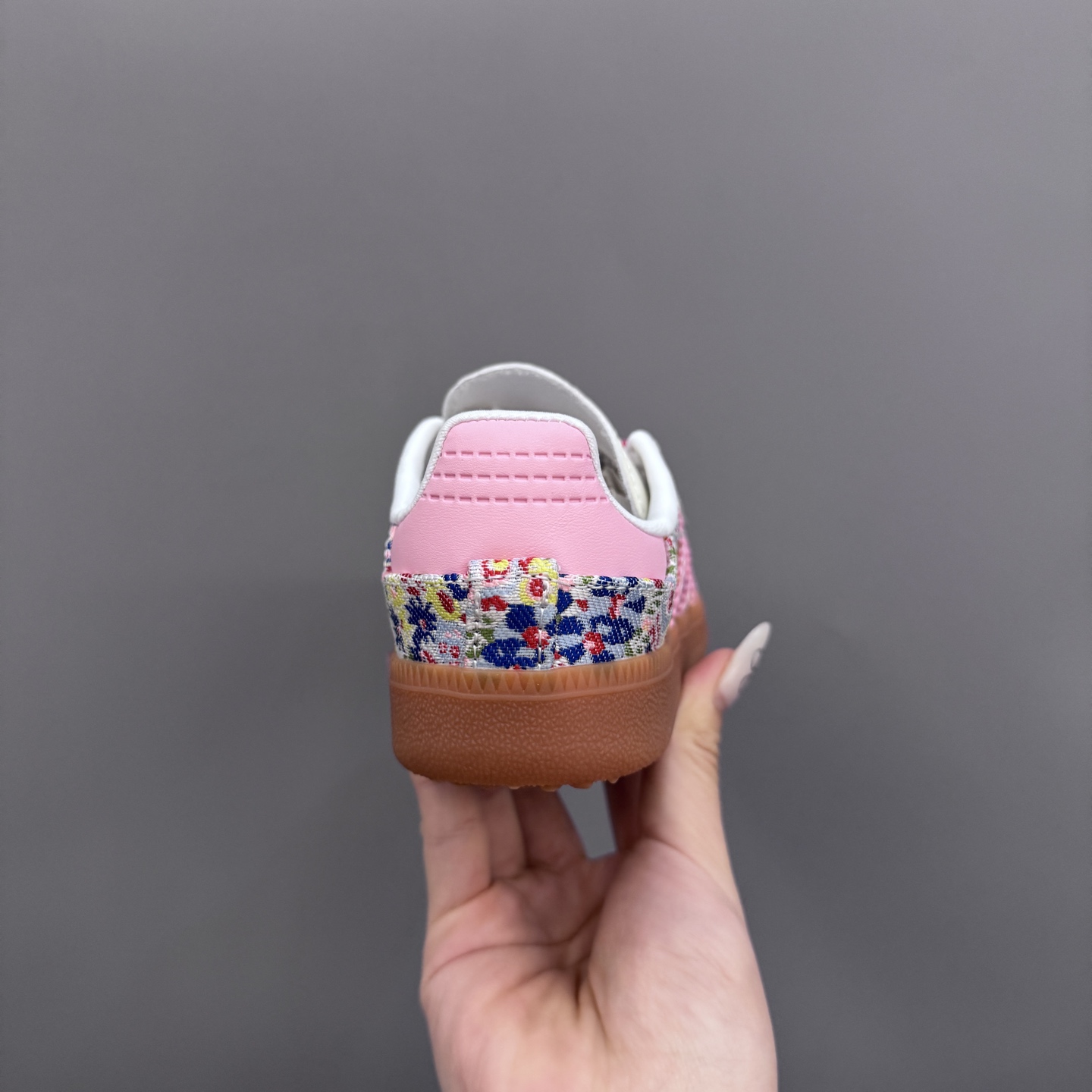 图片[8]-AD德训联名儿童休闲鞋 尺码：22-37码 爱惨了德训系列🆕 新工厂新工艺新配色👏🏻 优质皮料拼接，质感满满💯 耐磨防滑大底，脚感超赞👍🏻-选品中心