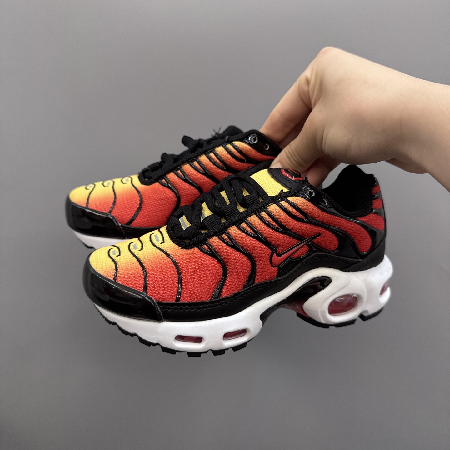 图片[3]-耐克 MAX plus全掌气垫儿童运动鞋 尺码：24-35码 超赞的全掌气垫，脚感超舒适👍🏻 优质鞋面拼接，质感满满💯 上学运动都是超合适单品❤-选品中心