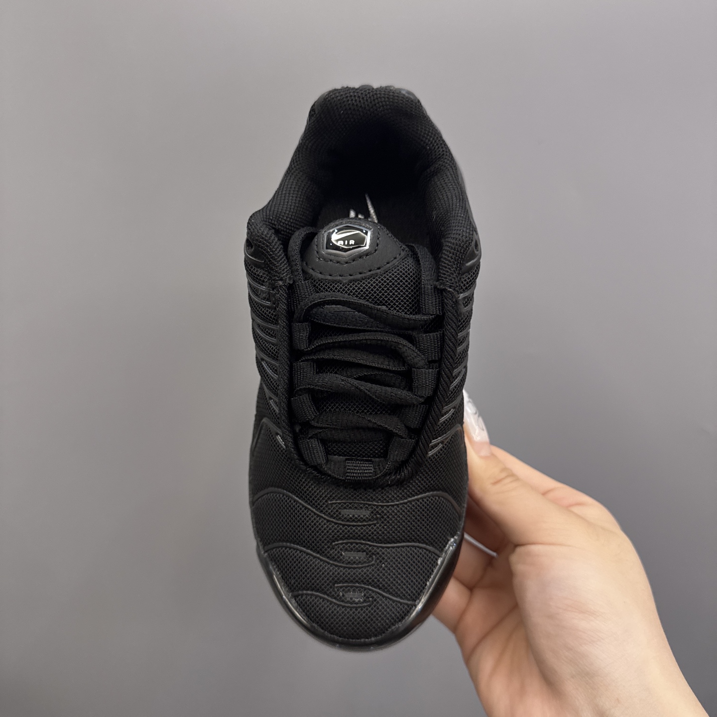 图片[7]-耐克 MAX plus全掌气垫儿童运动鞋 尺码：24-35码 超赞的全掌气垫，脚感超舒适👍🏻 优质鞋面拼接，质感满满💯 上学运动都是超合适单品❤-选品中心