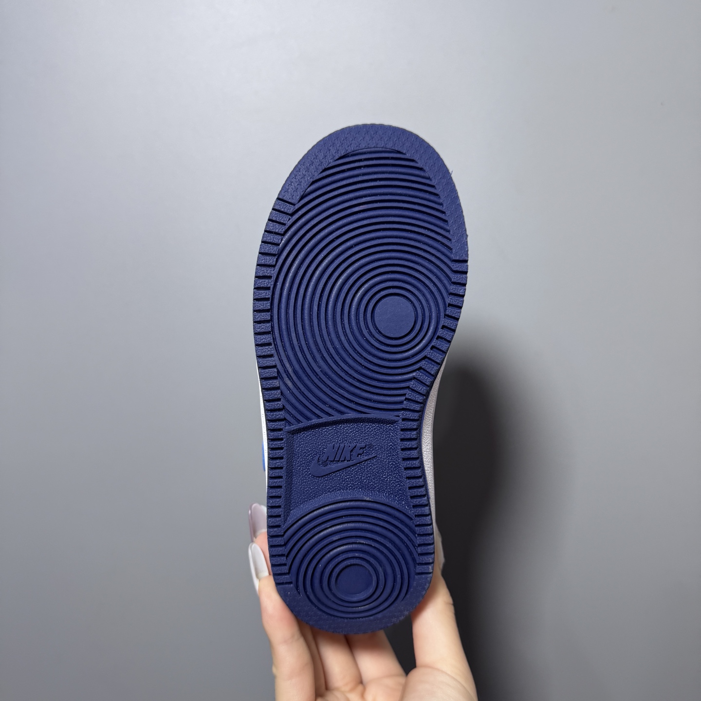 图片[9]-NK 新款低帮板鞋儿童板鞋 尺码：24-37码 经典耐克板鞋系列get✔️ 联名倒钩，潮范又洋气✨ 耐磨防滑大底，脚感不言而喻✌🏻-选品中心