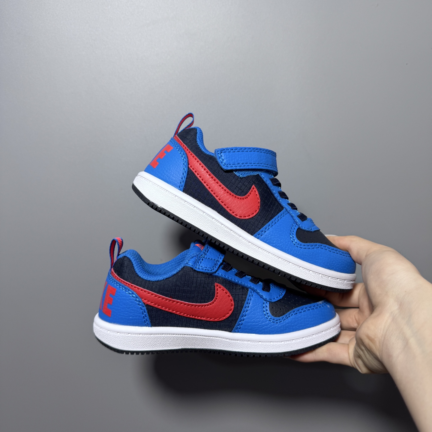 图片[2]-NK 新款低帮板鞋儿童板鞋 尺码：24-37码 经典耐克板鞋系列get✔️ 联名倒钩，潮范又洋气✨ 耐磨防滑大底，脚感不言而喻✌🏻-选品中心