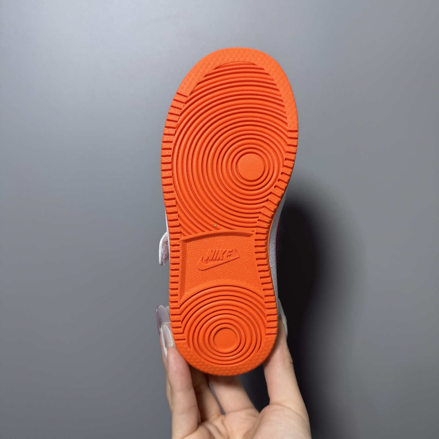 图片[9]-NK 新款低帮板鞋儿童板鞋 尺码：24-37码 经典耐克板鞋系列get✔️ 联名倒钩，潮范又洋气✨ 耐磨防滑大底，脚感不言而喻✌🏻-选品中心