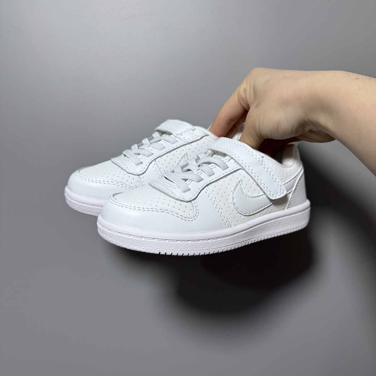 图片[3]-NK 新款低帮板鞋儿童板鞋 尺码：24-37码 经典耐克板鞋系列get✔️ 联名倒钩，潮范又洋气✨ 耐磨防滑大底，脚感不言而喻✌🏻-选品中心