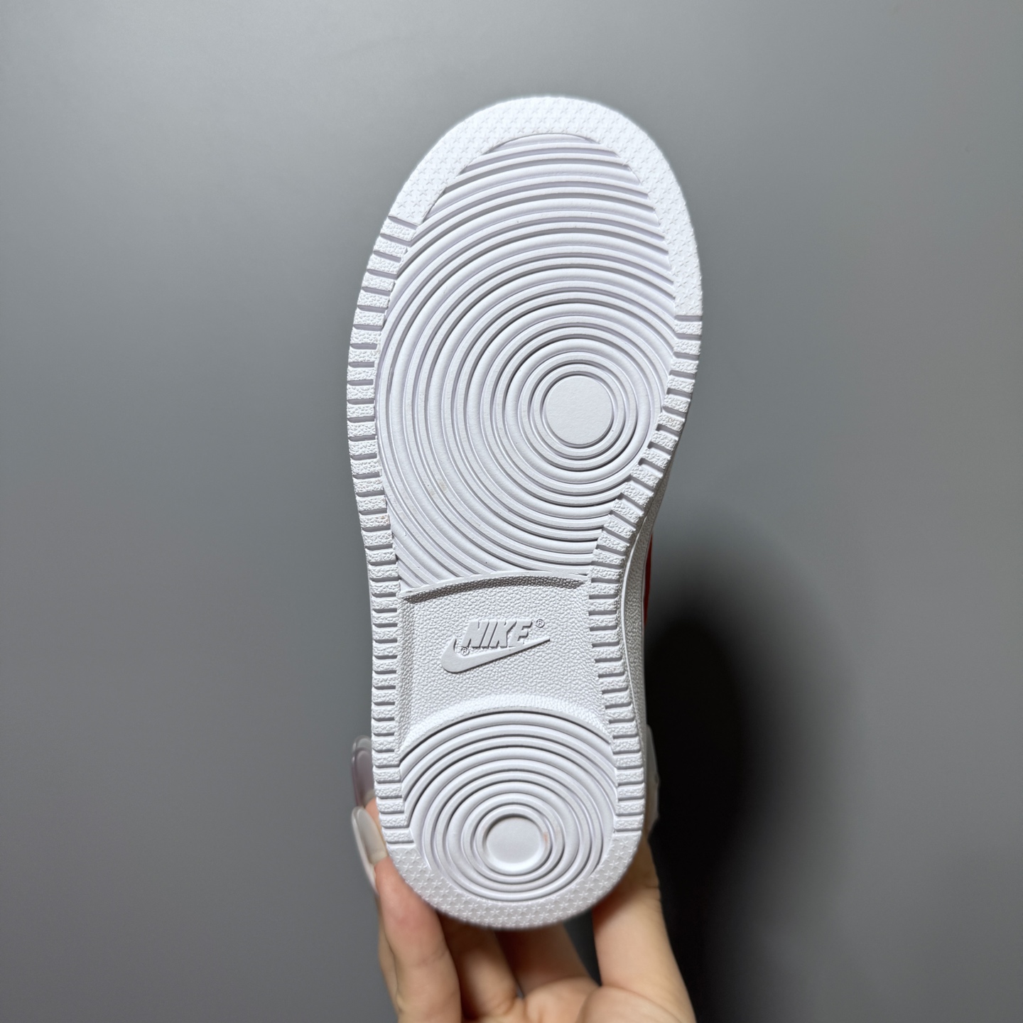 图片[9]-NK 新款低帮板鞋儿童板鞋 尺码：24-37码 经典耐克板鞋系列get✔️ 联名倒钩，潮范又洋气✨ 耐磨防滑大底，脚感不言而喻✌🏻-选品中心