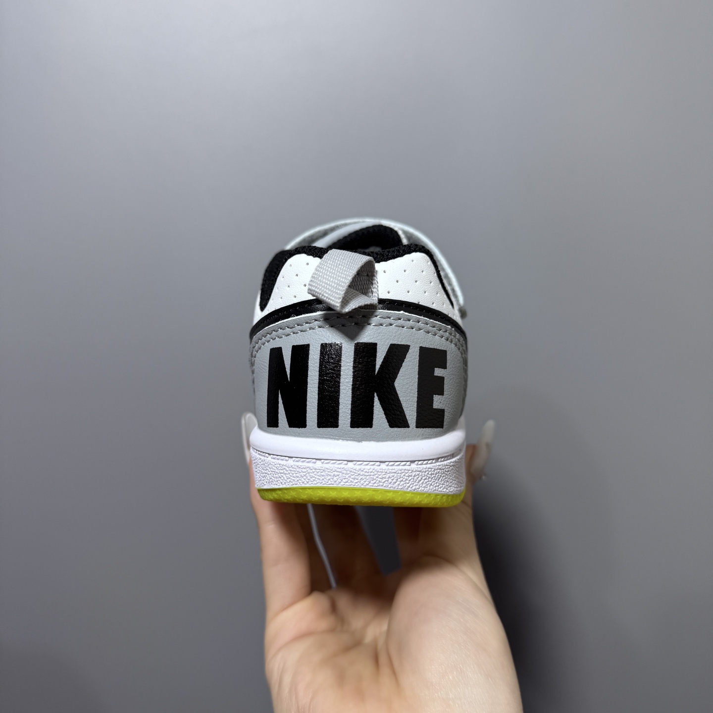 图片[8]-NK 新款低帮板鞋儿童板鞋 尺码：24-37码 经典耐克板鞋系列get✔️ 联名倒钩，潮范又洋气✨ 耐磨防滑大底，脚感不言而喻✌🏻-选品中心