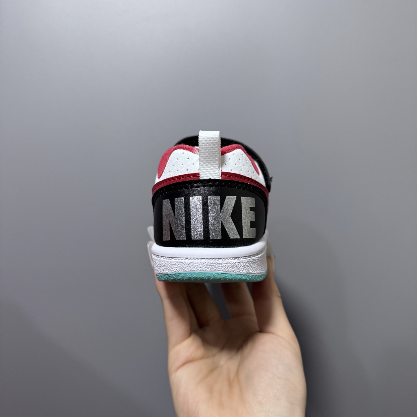 图片[8]-NK 新款低帮板鞋儿童板鞋 尺码：24-37码 经典耐克板鞋系列get✔️ 联名倒钩，潮范又洋气✨ 耐磨防滑大底，脚感不言而喻✌🏻-选品中心