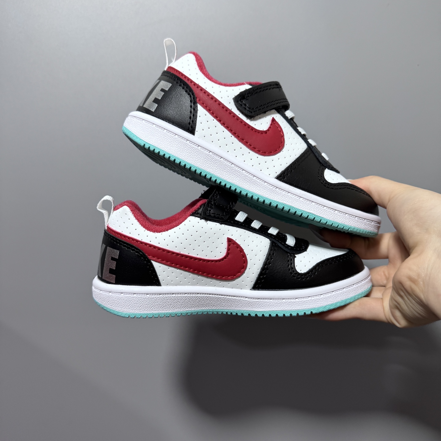 图片[2]-NK 新款低帮板鞋儿童板鞋 尺码：24-37码 经典耐克板鞋系列get✔️ 联名倒钩，潮范又洋气✨ 耐磨防滑大底，脚感不言而喻✌🏻-选品中心