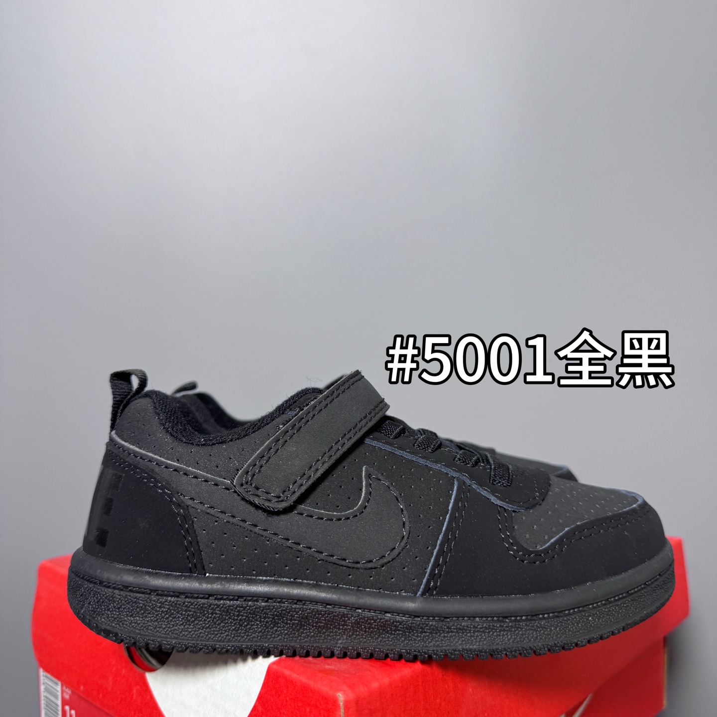 图片[2]-NK 新款低帮板鞋儿童板鞋 尺码：24-37码 经典耐克板鞋系列get✔️ 联名倒钩，潮范又洋气✨ 耐磨防滑大底，脚感不言而喻✌🏻-选品中心