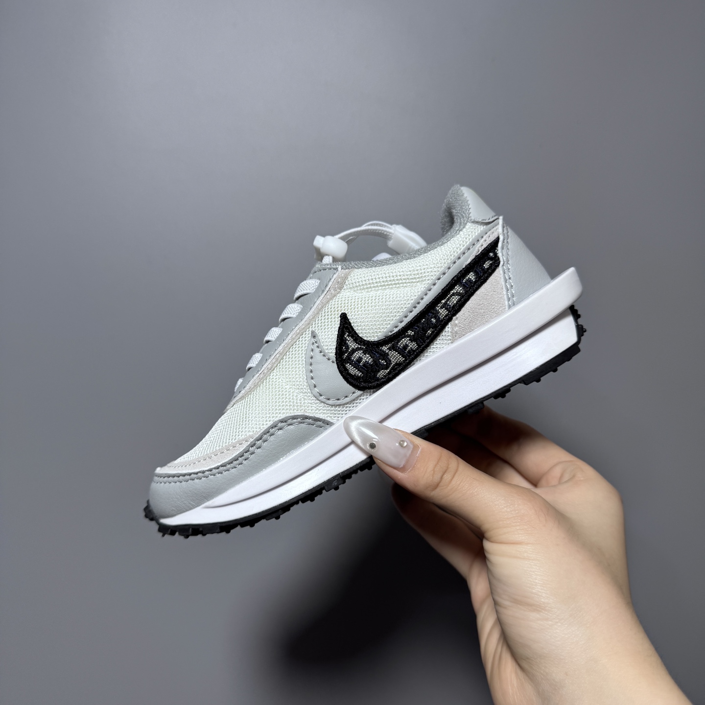 图片[6]-NK新款华夫松紧扣儿童休闲运动鞋 尺码：22-35码 经典华夫款式🆕 百搭又时髦✨ 松紧扣设计，穿脱方便✌🏻 橡胶耐磨防滑大底✔️ 优质面料拼接，质感满满💯-选品中心