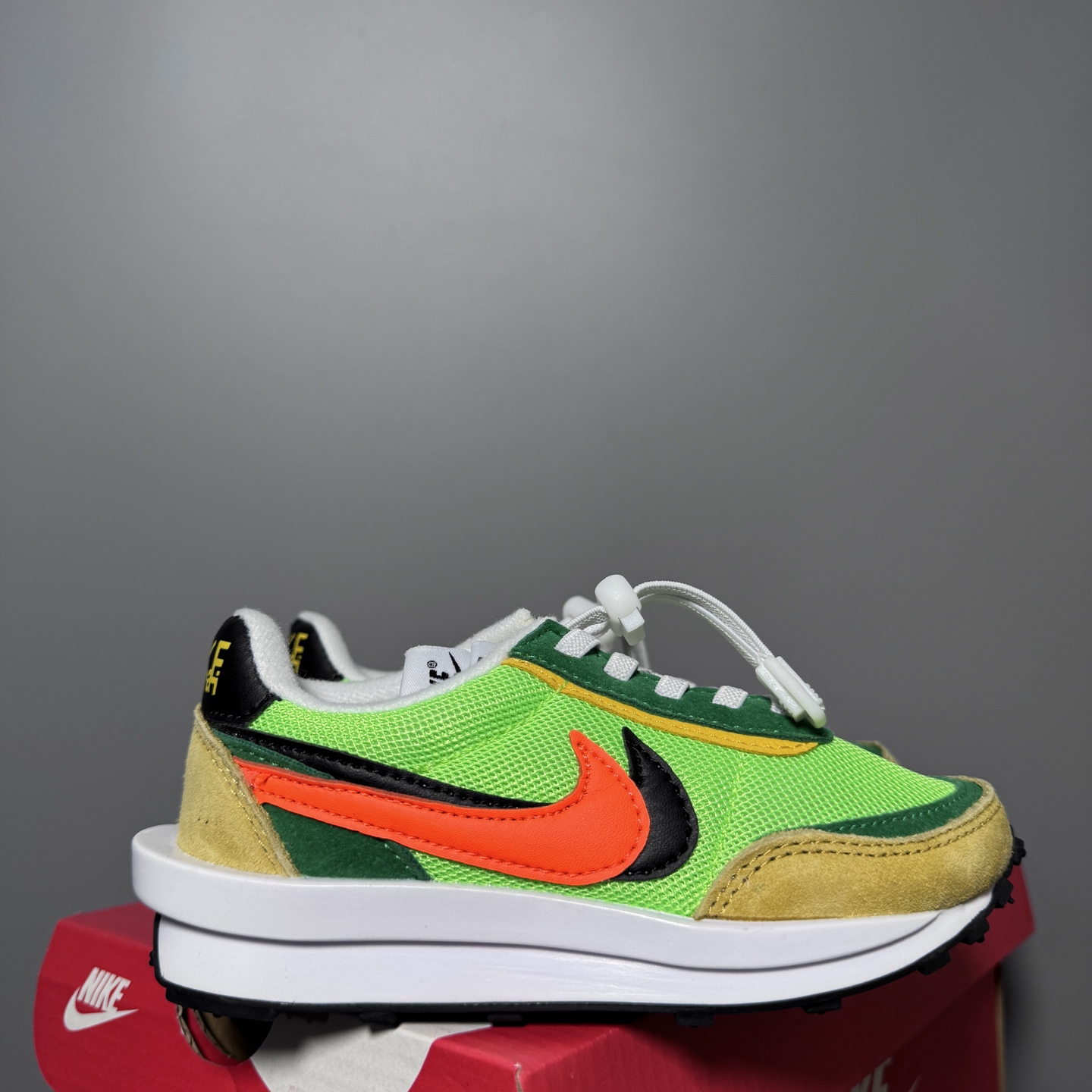 NK新款华夫松紧扣儿童休闲运动鞋 尺码：22-35码 经典华夫款式🆕 百搭又时髦✨ 松紧扣设计，穿脱方便✌🏻 橡胶耐磨防滑大底✔️ 优质面料拼接，质感满满💯-选品中心