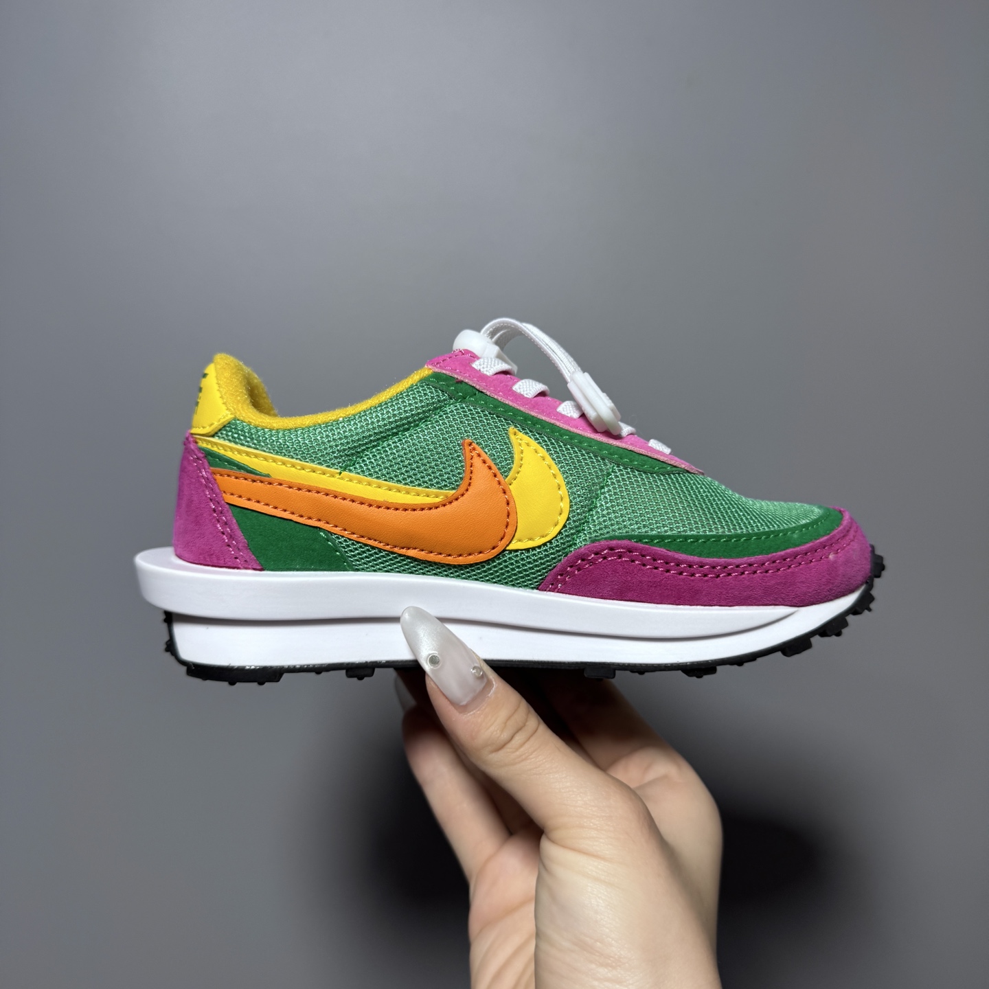 图片[4]-NK新款华夫松紧扣儿童休闲运动鞋 尺码：22-35码 经典华夫款式🆕 百搭又时髦✨ 松紧扣设计，穿脱方便✌🏻 橡胶耐磨防滑大底✔️ 优质面料拼接，质感满满💯-选品中心