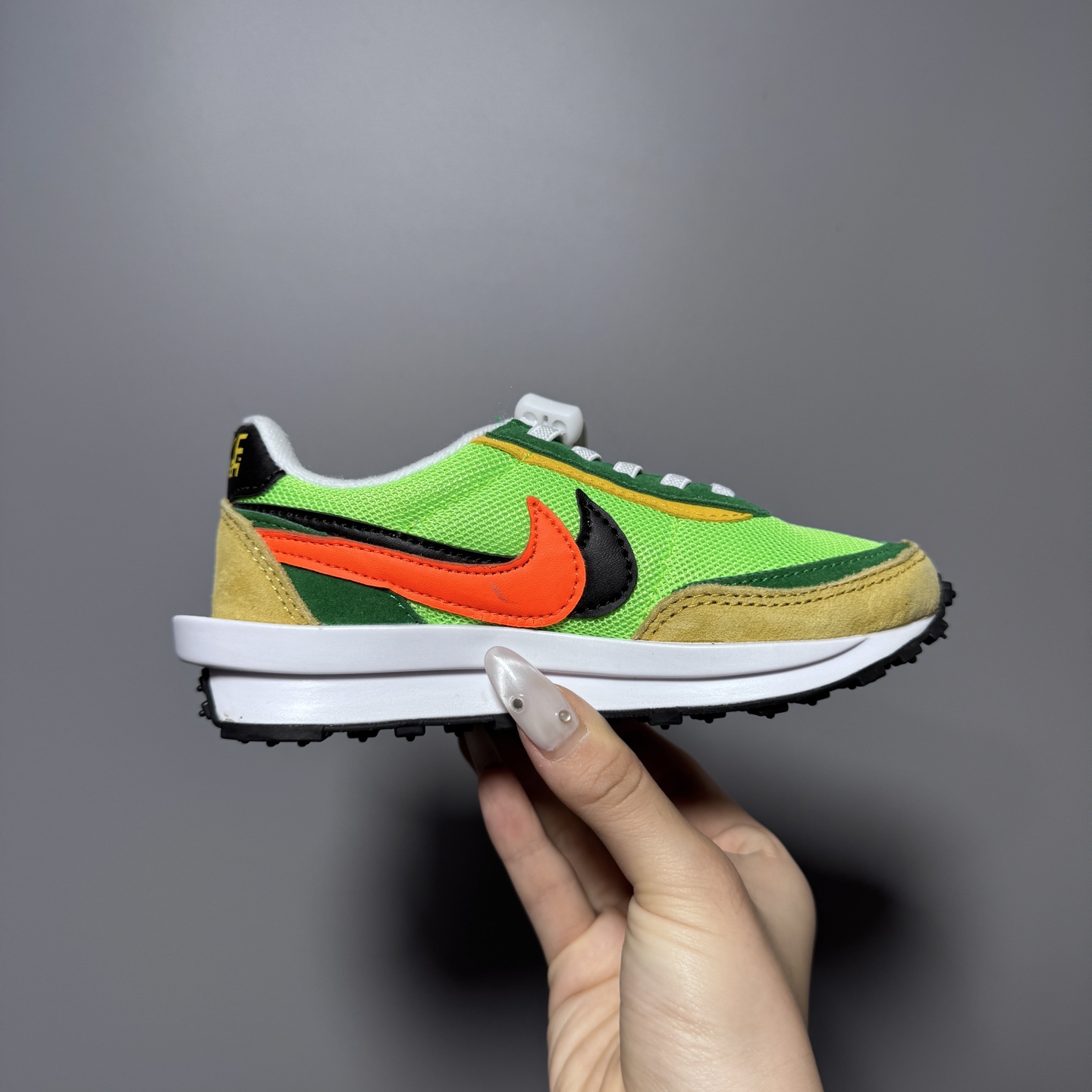 图片[4]-NK新款华夫松紧扣儿童休闲运动鞋 尺码：22-35码 经典华夫款式🆕 百搭又时髦✨ 松紧扣设计，穿脱方便✌🏻 橡胶耐磨防滑大底✔️ 优质面料拼接，质感满满💯-选品中心