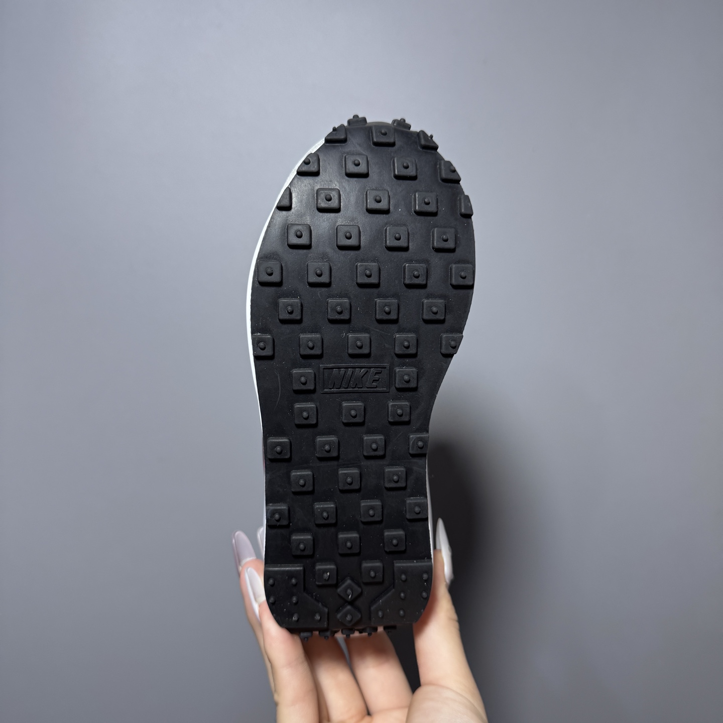 图片[8]-NK新款华夫松紧扣儿童休闲运动鞋 尺码：22-35码 经典华夫款式🆕 百搭又时髦✨ 松紧扣设计，穿脱方便✌🏻 橡胶耐磨防滑大底✔️ 优质面料拼接，质感满满💯-选品中心