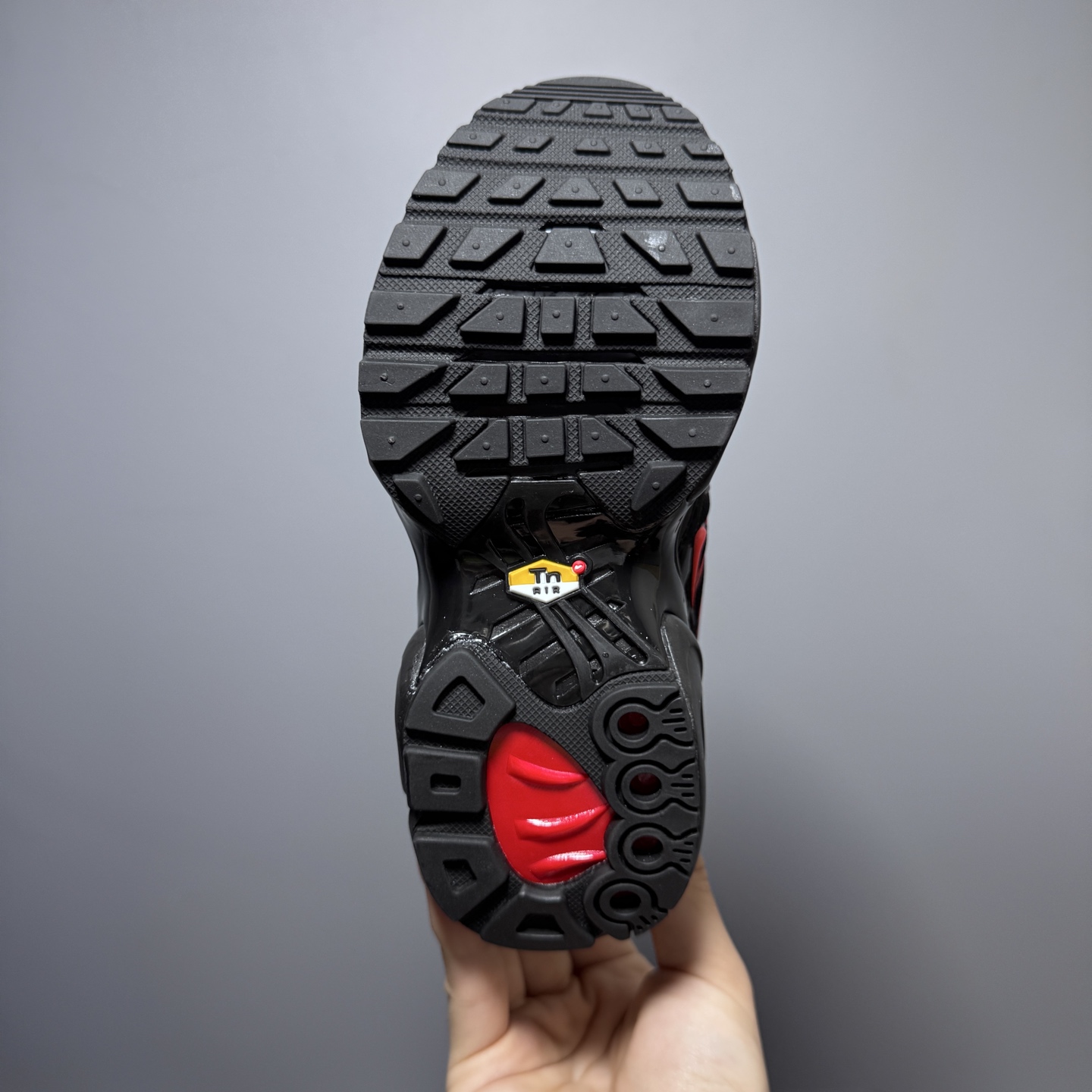 图片[9]-耐克 MAX plus全掌气垫儿童运动鞋 尺码：24-35码 超赞的全掌气垫，脚感超舒适👍🏻 优质鞋面拼接，质感满满💯 上学运动都是超合适单品❤-选品中心