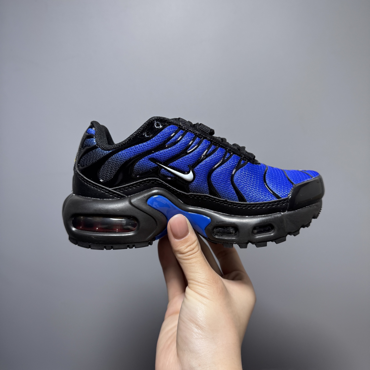 图片[4]-耐克 MAX plus全掌气垫儿童运动鞋 尺码：24-35码 超赞的全掌气垫，脚感超舒适👍🏻 优质鞋面拼接，质感满满💯 上学运动都是超合适单品❤-选品中心