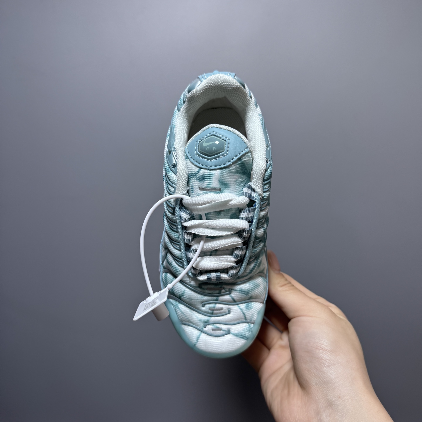 图片[7]-耐克 MAX plus全掌气垫儿童运动鞋 尺码：24-35码 超赞的全掌气垫，脚感超舒适👍🏻 优质鞋面拼接，质感满满💯 上学运动都是超合适单品❤-选品中心