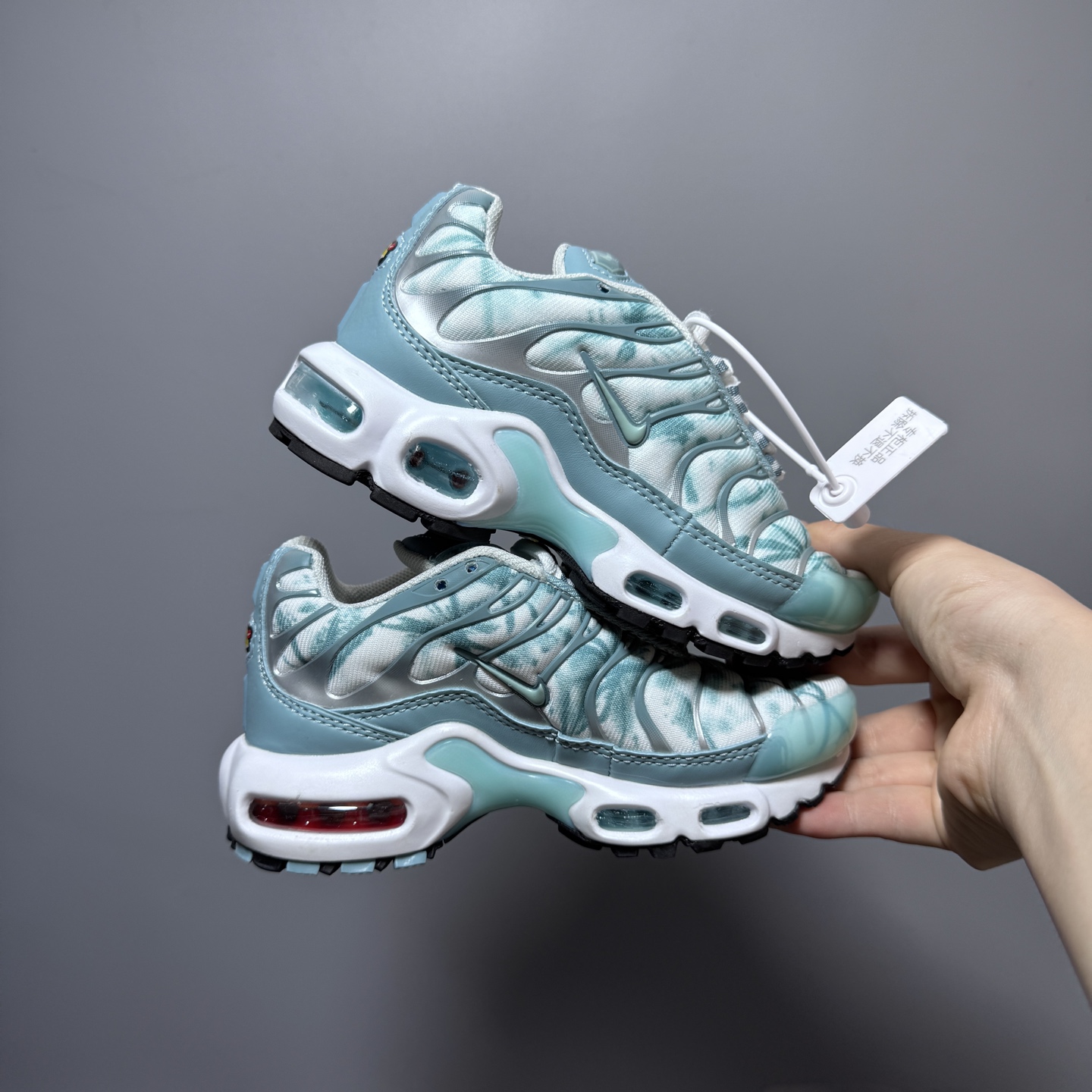 图片[2]-耐克 MAX plus全掌气垫儿童运动鞋 尺码：24-35码 超赞的全掌气垫，脚感超舒适👍🏻 优质鞋面拼接，质感满满💯 上学运动都是超合适单品❤-选品中心