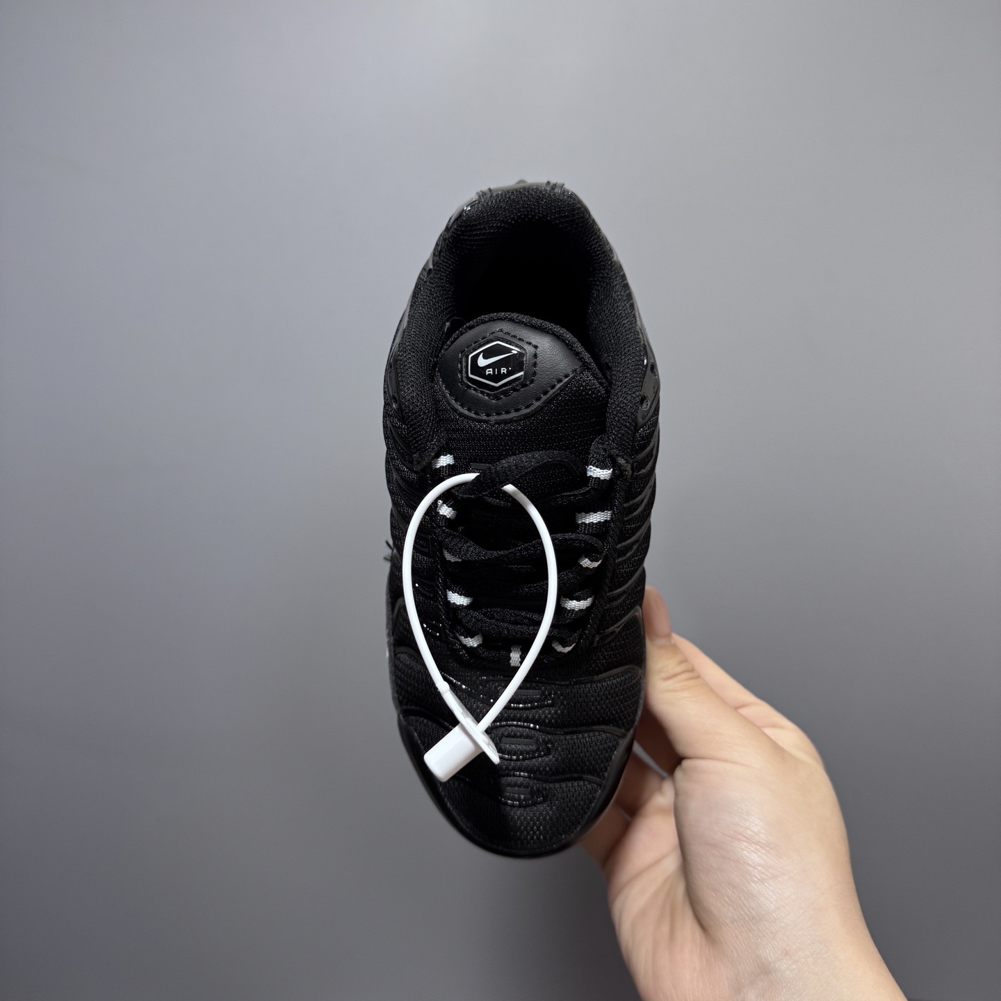 图片[7]-耐克 MAX plus全掌气垫儿童运动鞋 尺码：24-35码 超赞的全掌气垫，脚感超舒适👍🏻 优质鞋面拼接，质感满满💯 上学运动都是超合适单品❤-选品中心