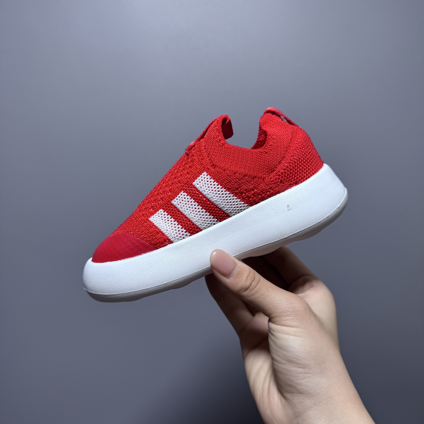 图片[6]-阿廸婴幼学步童鞋将舒适放在首位。超轻、透气的针织鞋面搭配有史以来最柔软的外底。Bubblecomfy 鞋底由一块 EVA 制成，柔韧且超轻。 尺码：22-30-选品中心