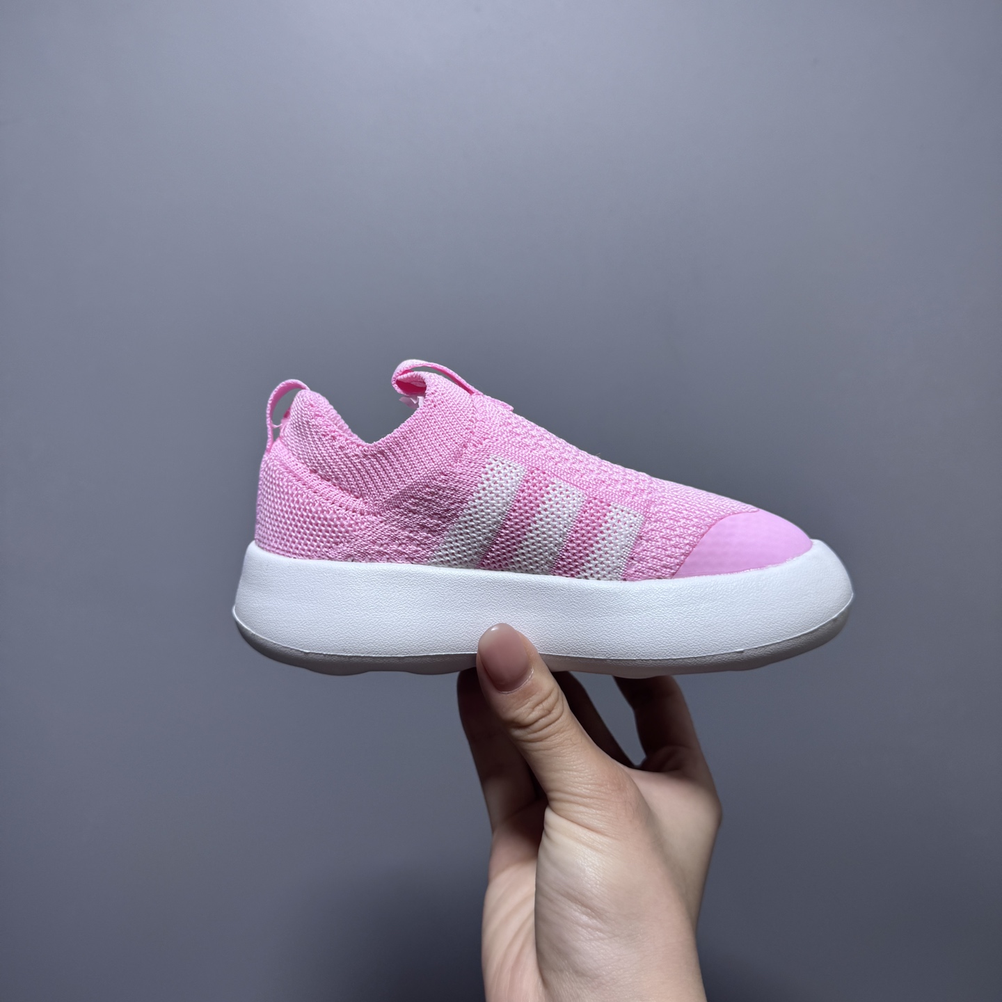 图片[4]-阿廸婴幼学步童鞋将舒适放在首位。超轻、透气的针织鞋面搭配有史以来最柔软的外底。Bubblecomfy 鞋底由一块 EVA 制成，柔韧且超轻。 尺码：22-30-选品中心