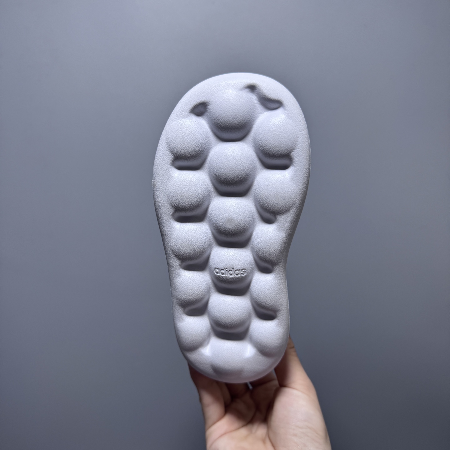 图片[9]-阿廸婴幼学步童鞋将舒适放在首位。超轻、透气的针织鞋面搭配有史以来最柔软的外底。Bubblecomfy 鞋底由一块 EVA 制成，柔韧且超轻。 尺码：22-30-选品中心