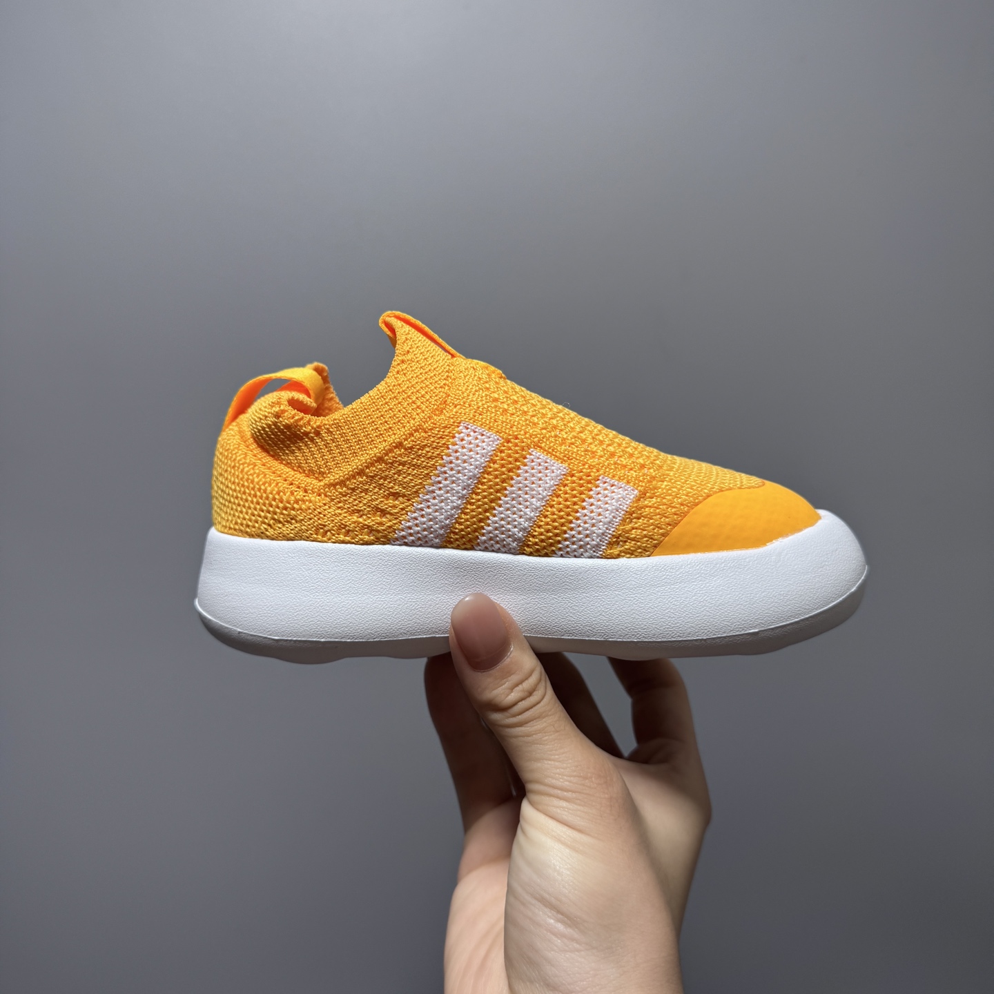 图片[4]-阿廸婴幼学步童鞋将舒适放在首位。超轻、透气的针织鞋面搭配有史以来最柔软的外底。Bubblecomfy 鞋底由一块 EVA 制成，柔韧且超轻。 尺码：22-30-选品中心