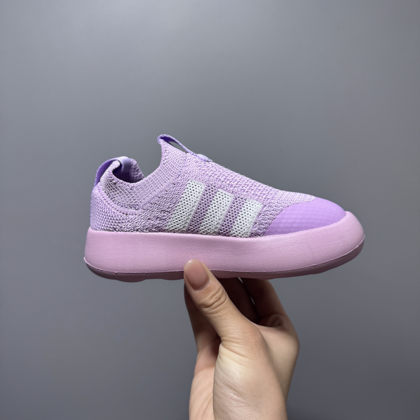 图片[4]-阿廸婴幼学步童鞋将舒适放在首位。超轻、透气的针织鞋面搭配有史以来最柔软的外底。Bubblecomfy 鞋底由一块 EVA 制成，柔韧且超轻。 尺码：22-30-选品中心