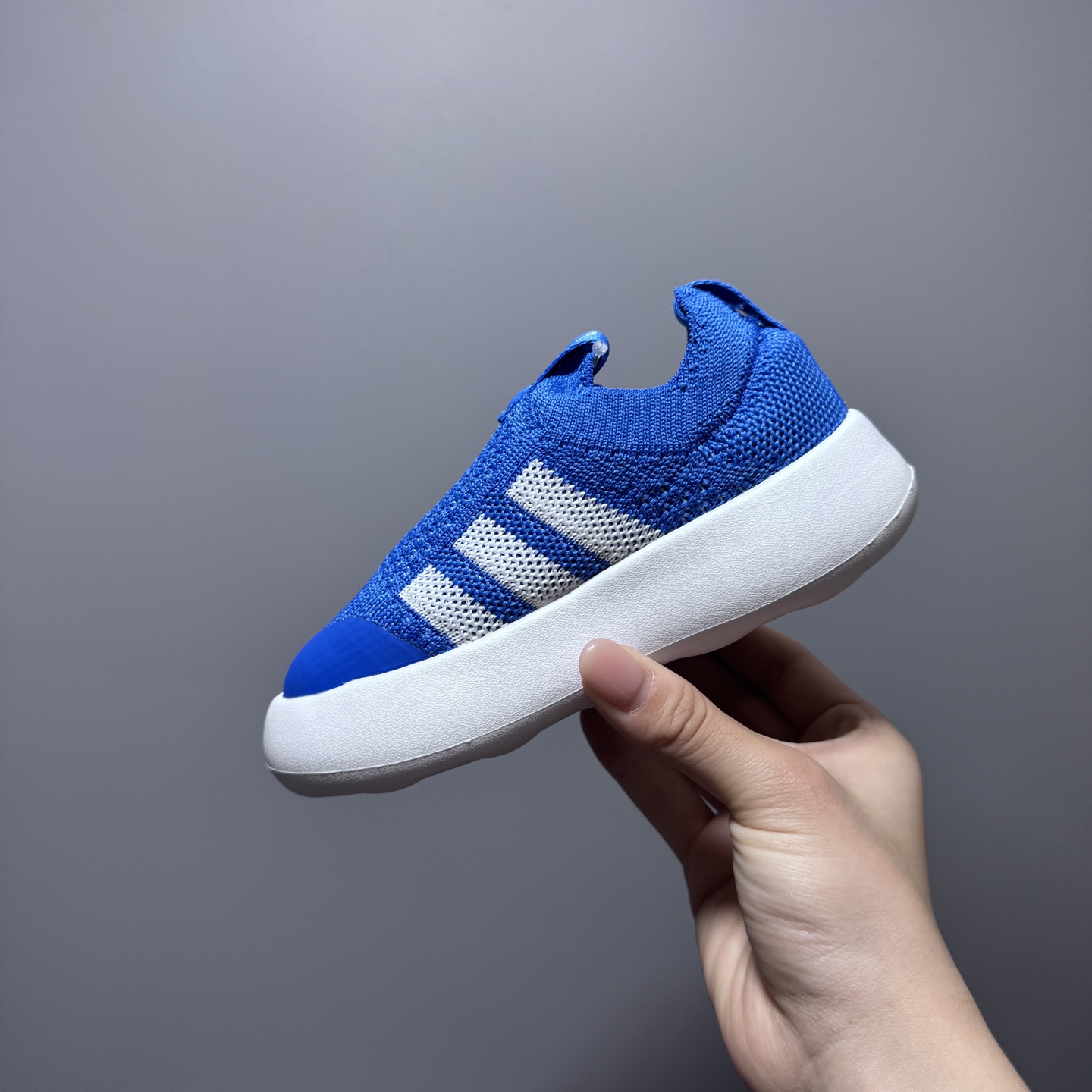 图片[6]-阿廸婴幼学步童鞋将舒适放在首位。超轻、透气的针织鞋面搭配有史以来最柔软的外底。Bubblecomfy 鞋底由一块 EVA 制成，柔韧且超轻。 尺码：22-30-选品中心