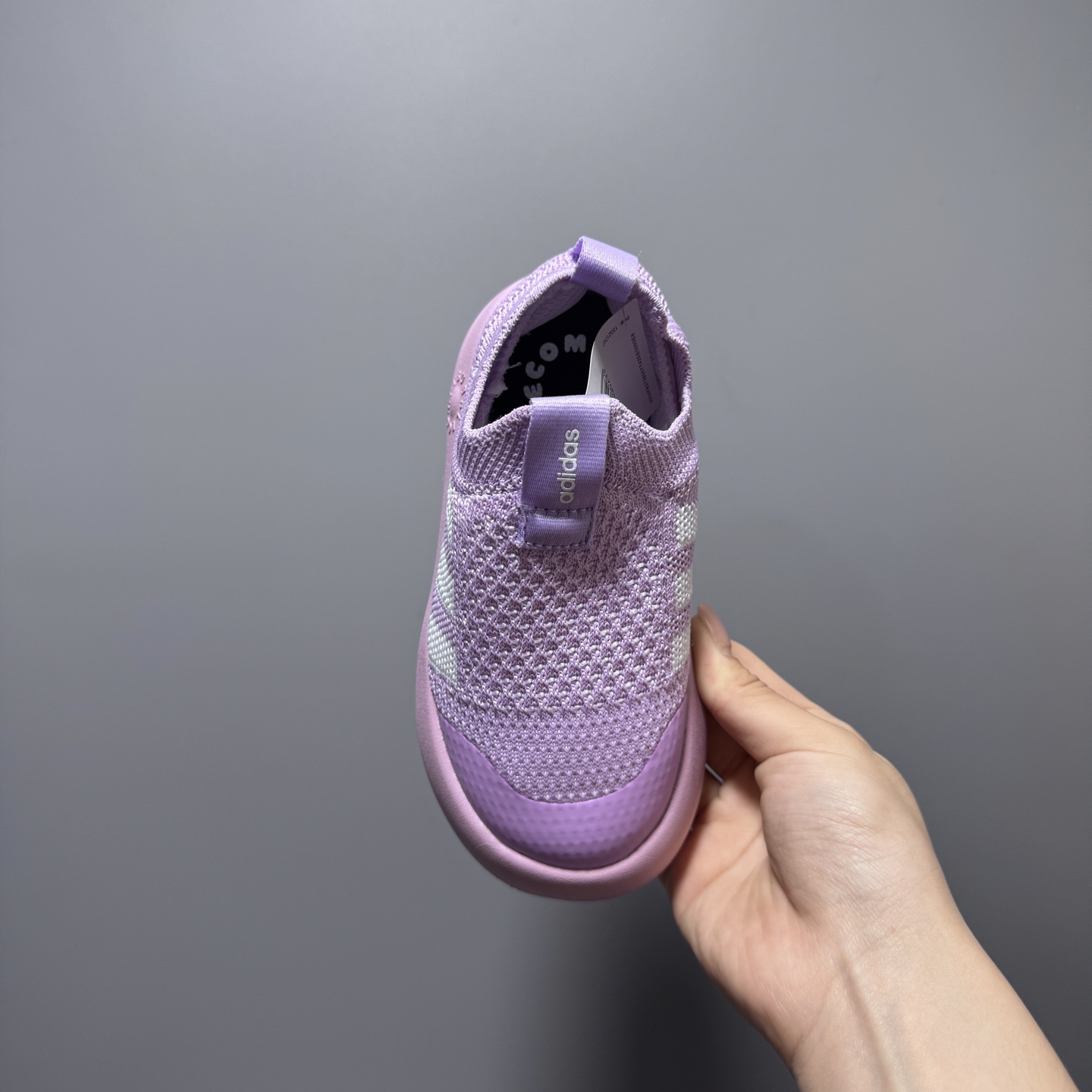 图片[7]-阿廸婴幼学步童鞋将舒适放在首位。超轻、透气的针织鞋面搭配有史以来最柔软的外底。Bubblecomfy 鞋底由一块 EVA 制成，柔韧且超轻。 尺码：22-30-选品中心