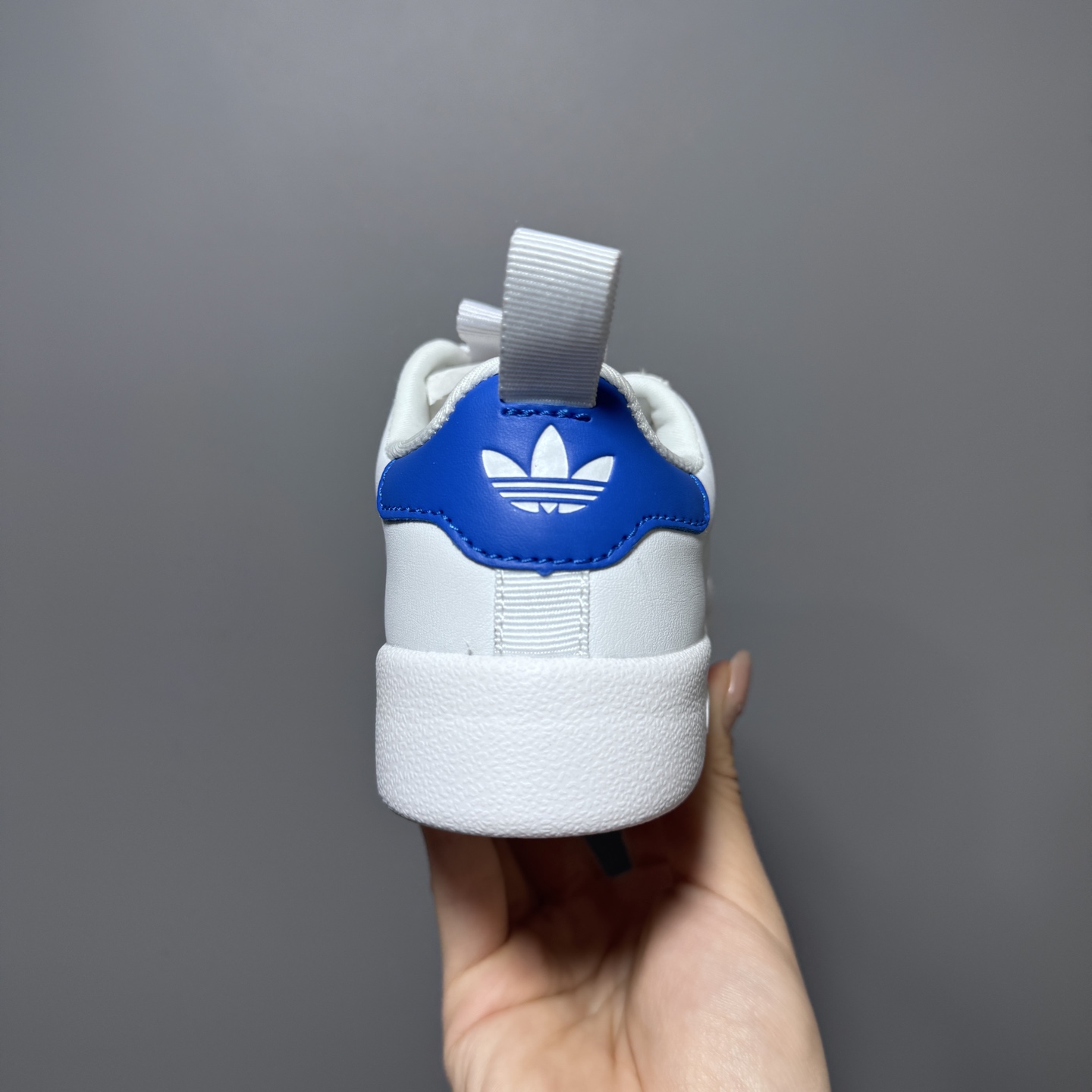 图片[8]-专G版A家新款贝壳头松紧带一脚蹬儿童运动鞋 尺码：22-37码 经典贝壳头系列🆕 人手两双款式，百搭又时髦✨ 松紧带设计，穿脱方便✌🏻 原装耐磨防滑大底，脚感不言而喻☁️-选品中心