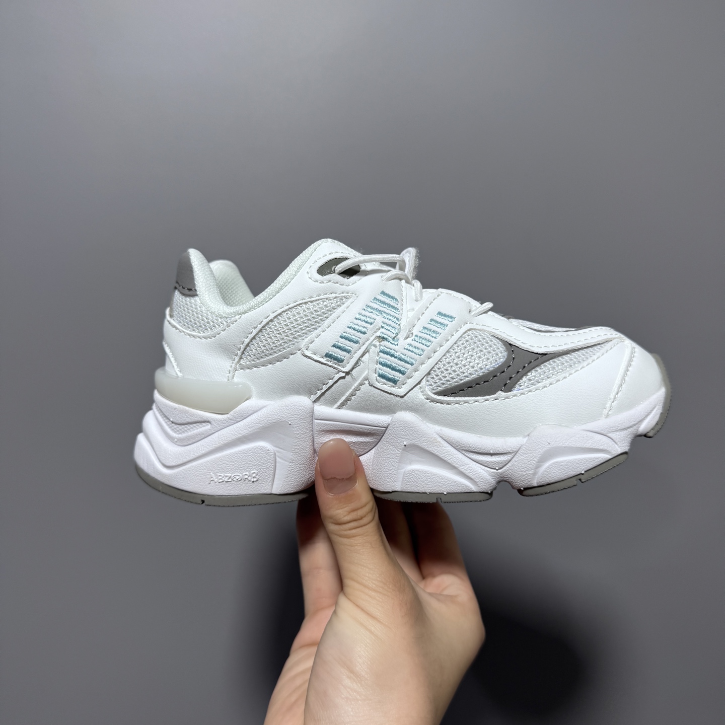 图片[4]-新配色 NB9060松紧扣儿童老爹运动鞋 尺码：24-36码 经典NB9060老爹款🆕 松紧扣设计，附赠一对鞋带，穿脱方便✌🏻 老爹款式设计，百搭又时髦✨-选品中心